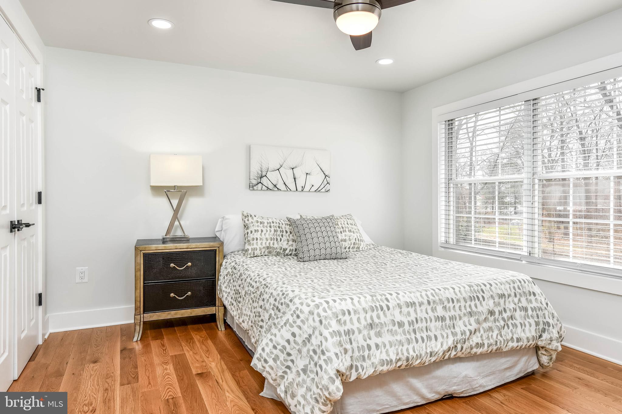 CARDINAL GLEN - Residential