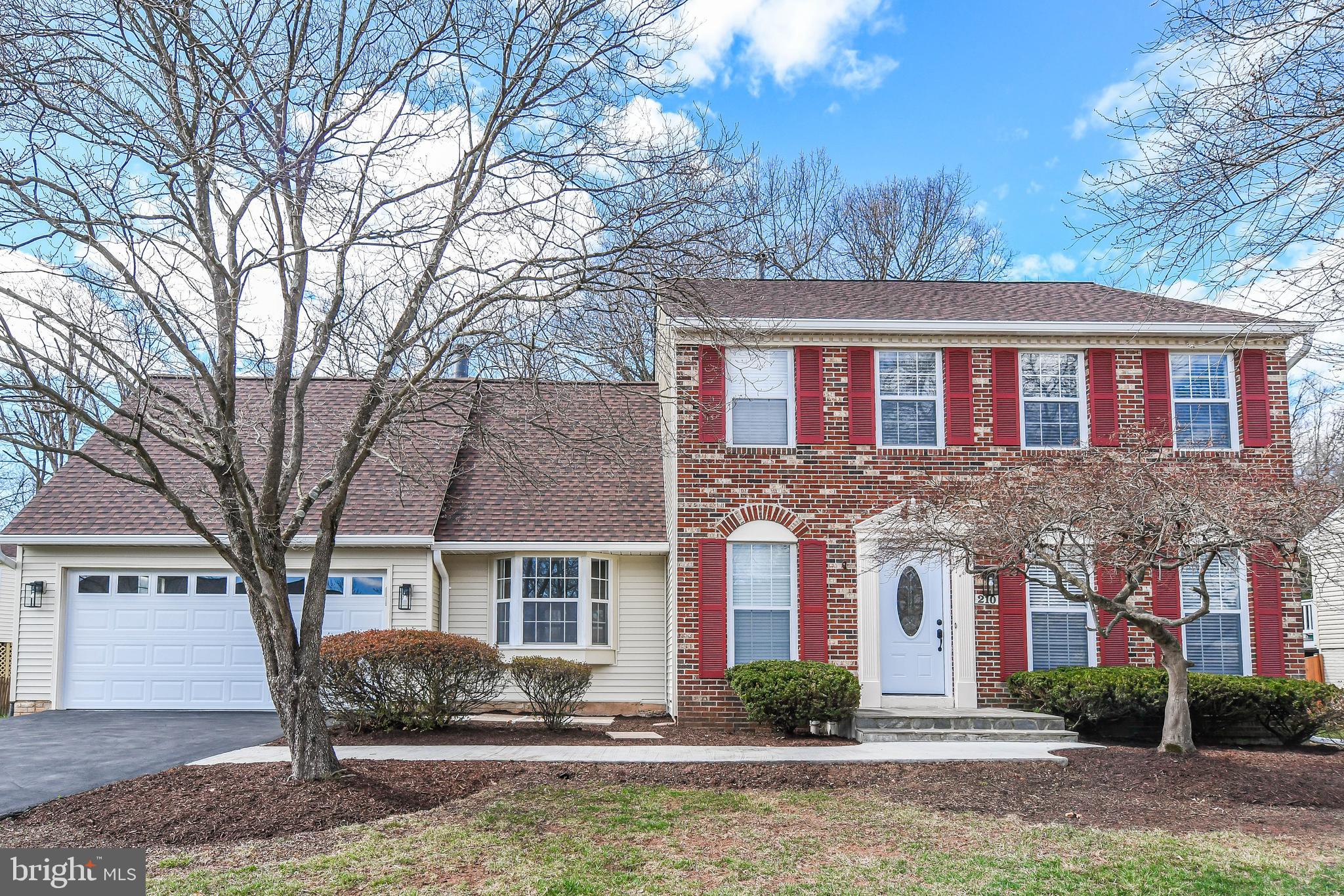 CARDINAL GLEN - Residential