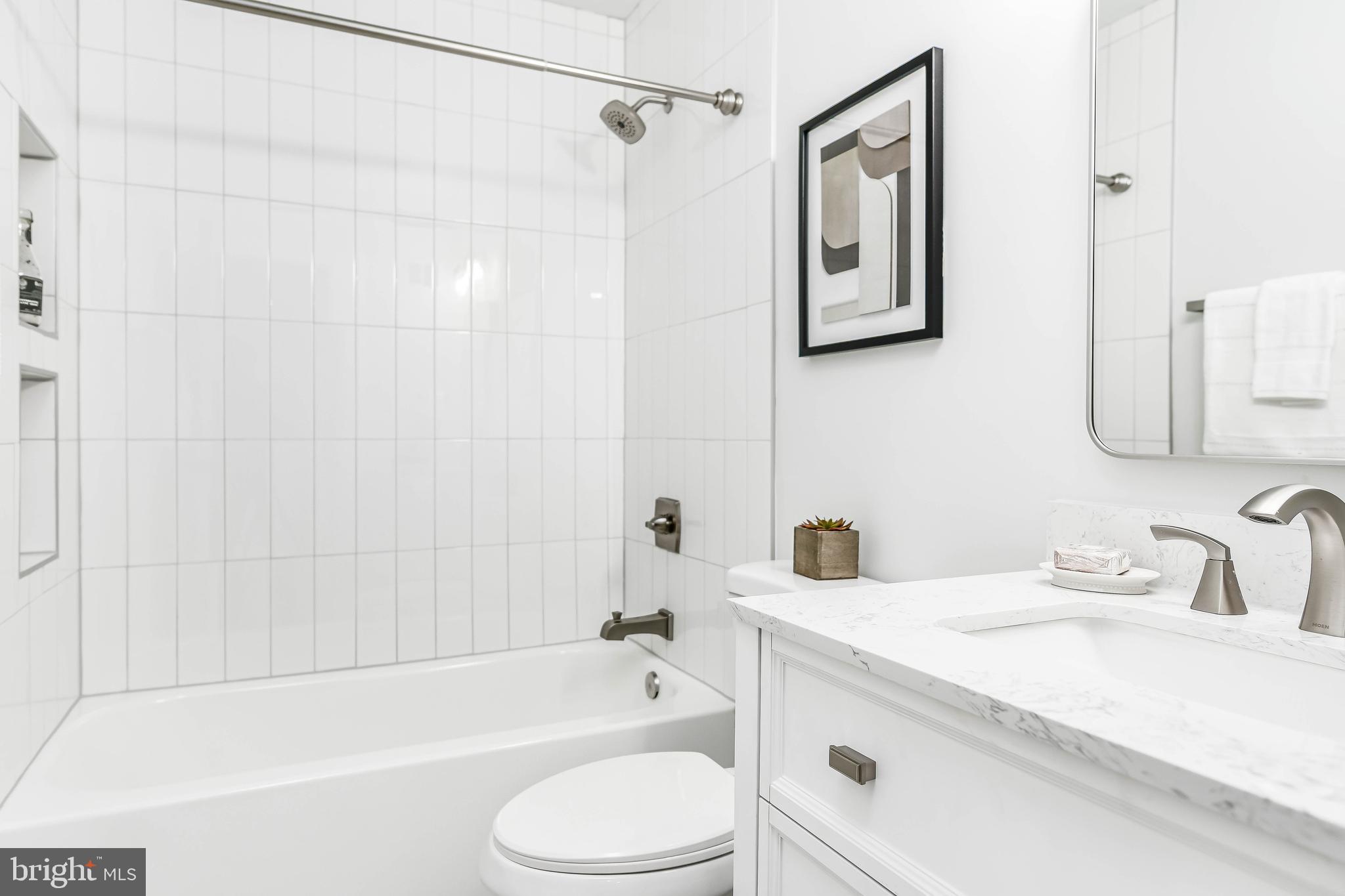 CARDINAL GLEN - Residential