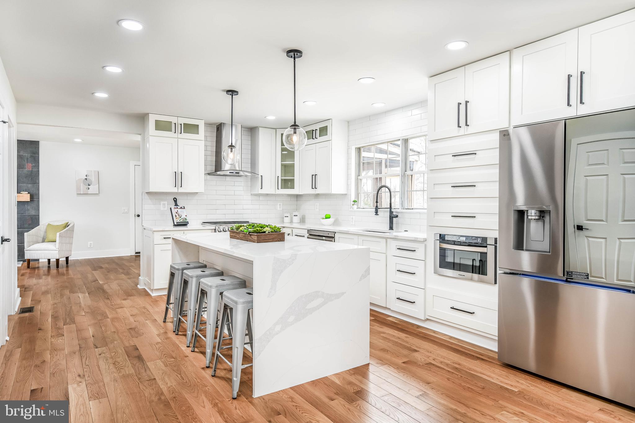 CARDINAL GLEN - Residential