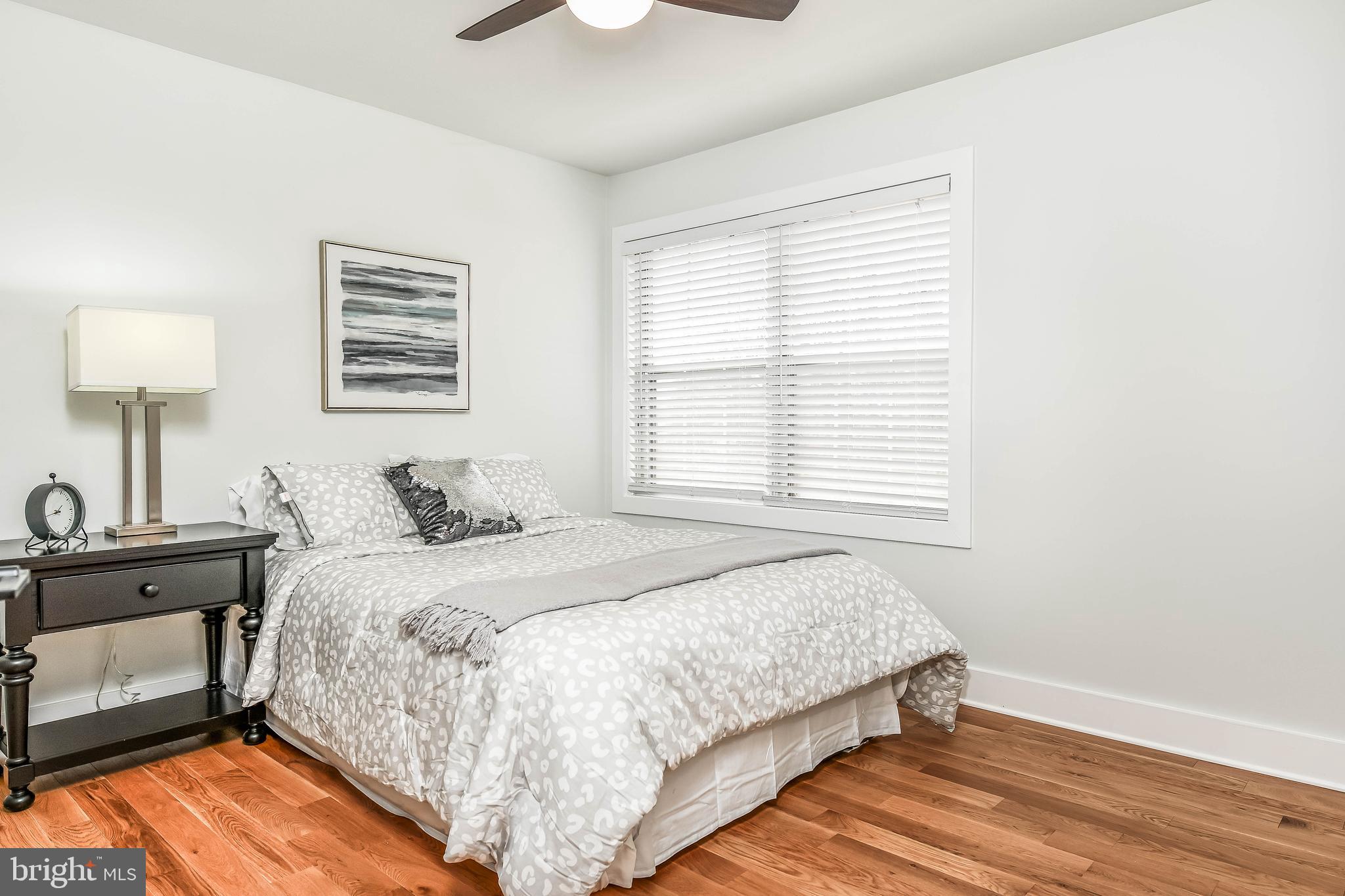 CARDINAL GLEN - Residential