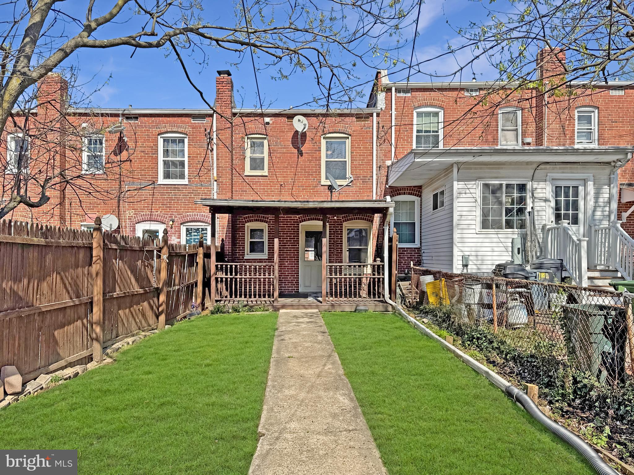 ARUNDEL VILLAGE - Residential