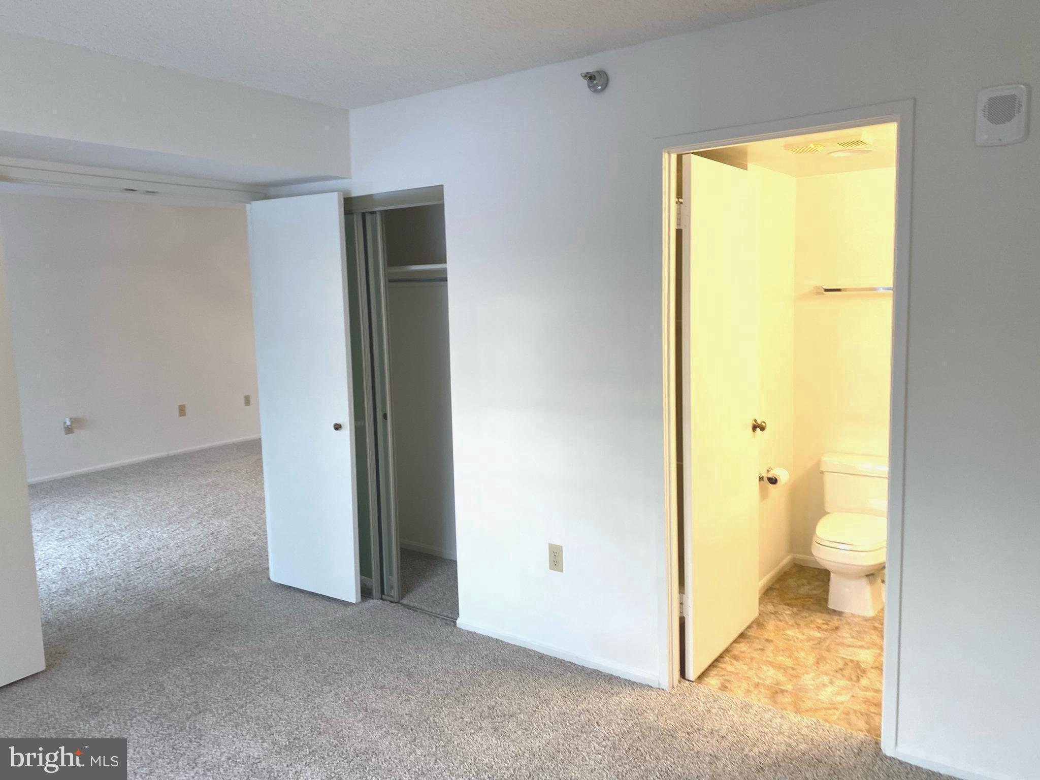 LEISURE WORLD - Residential