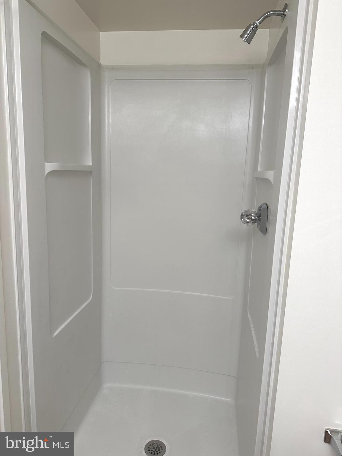 LEISURE WORLD - Residential