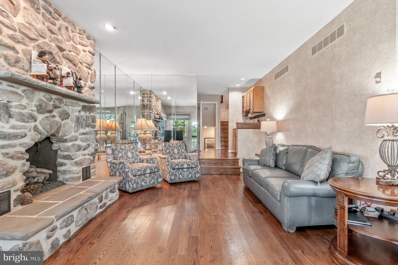 SOUTH RIVER LANDING - Residential