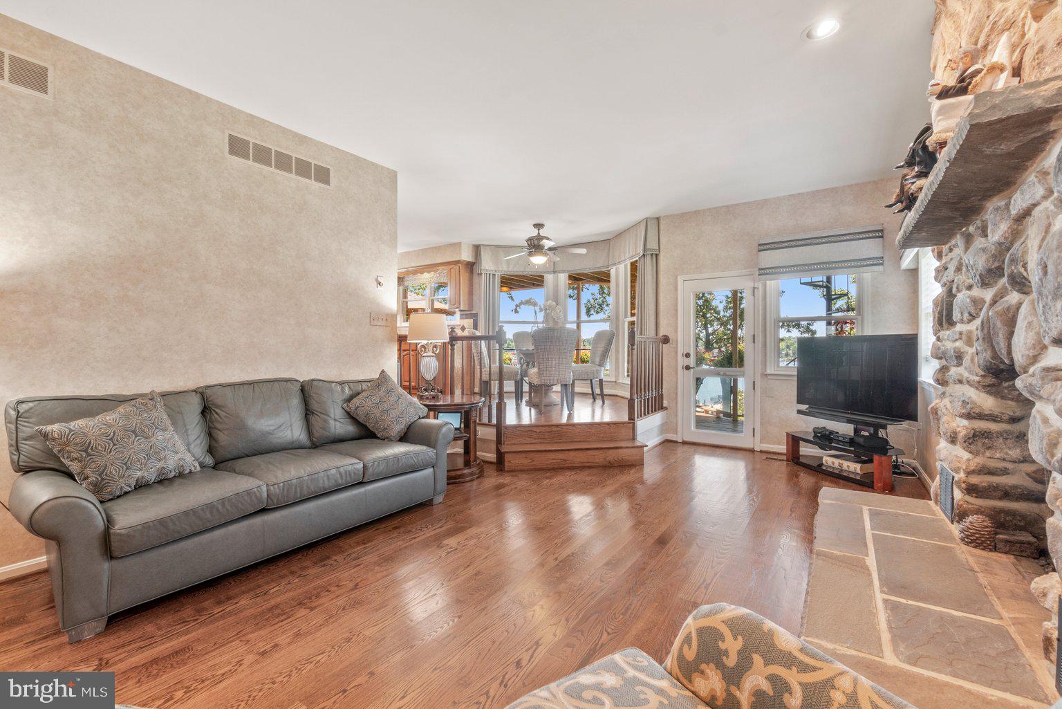 SOUTH RIVER LANDING - Residential