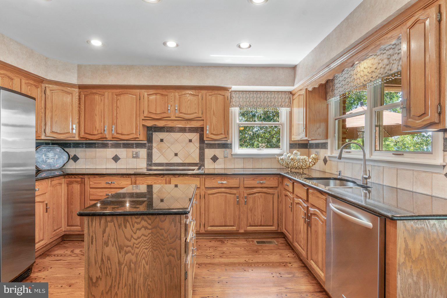 SOUTH RIVER LANDING - Residential