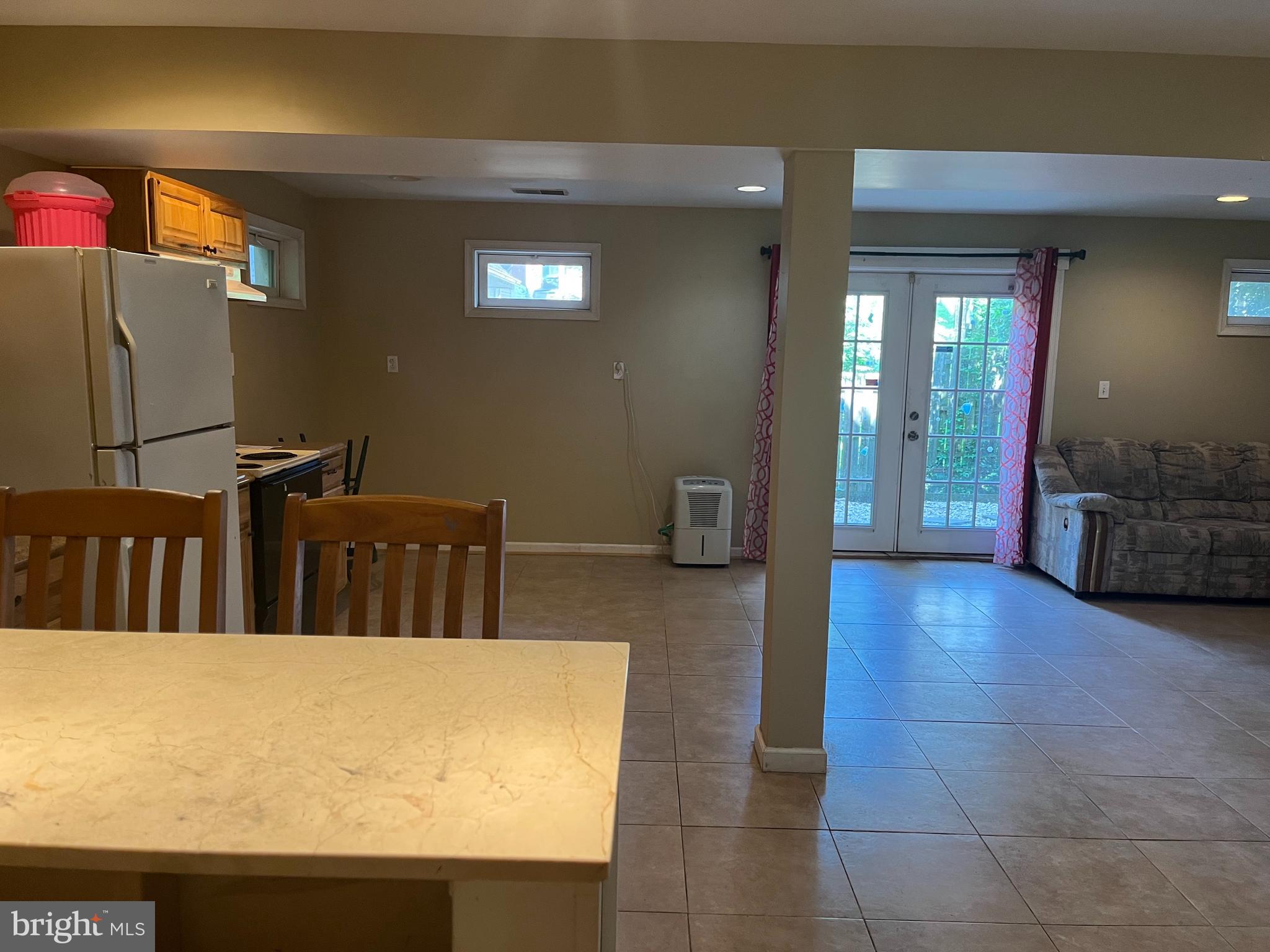 BOLIVAR CORP - Residential