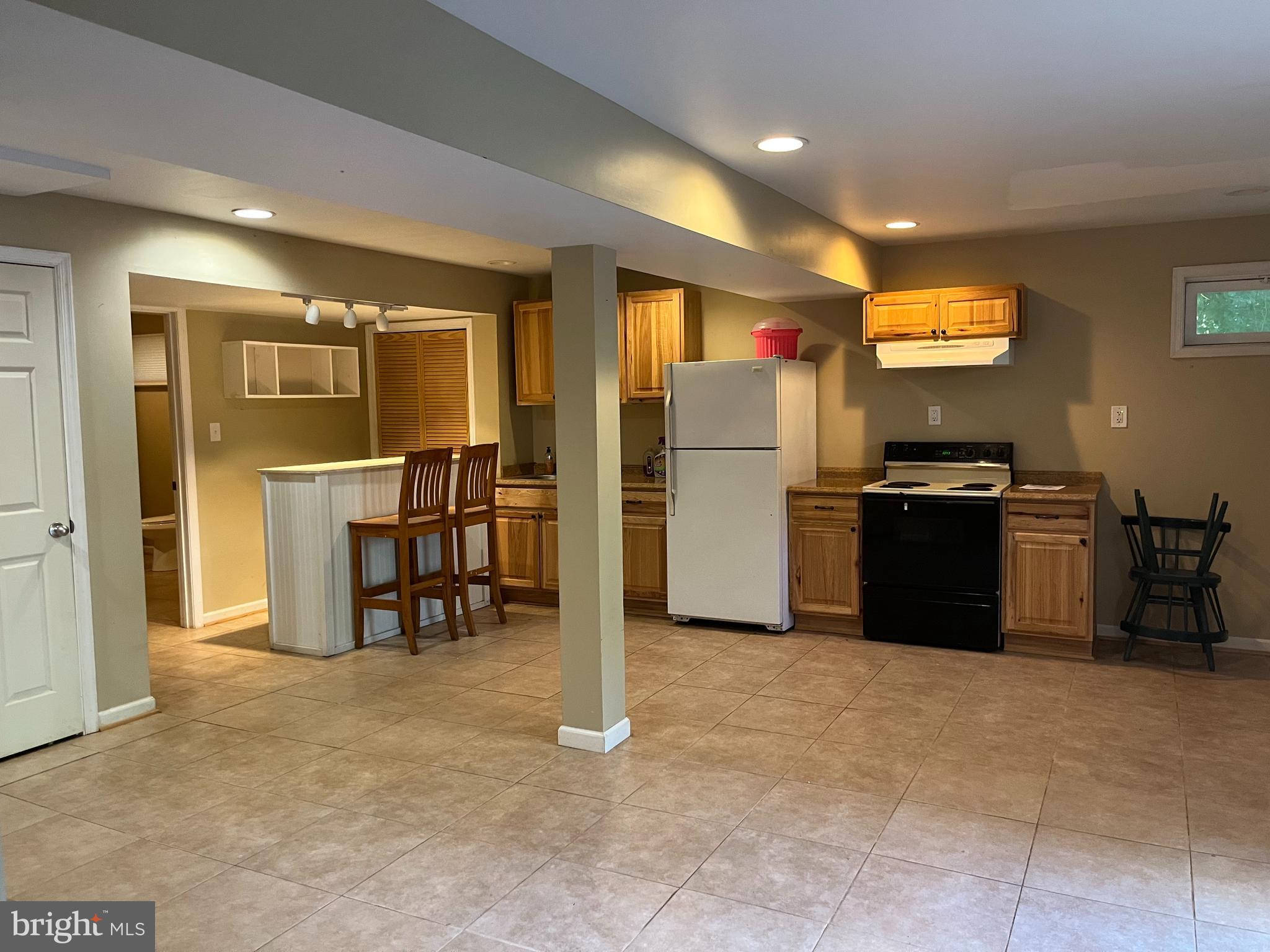 BOLIVAR CORP - Residential