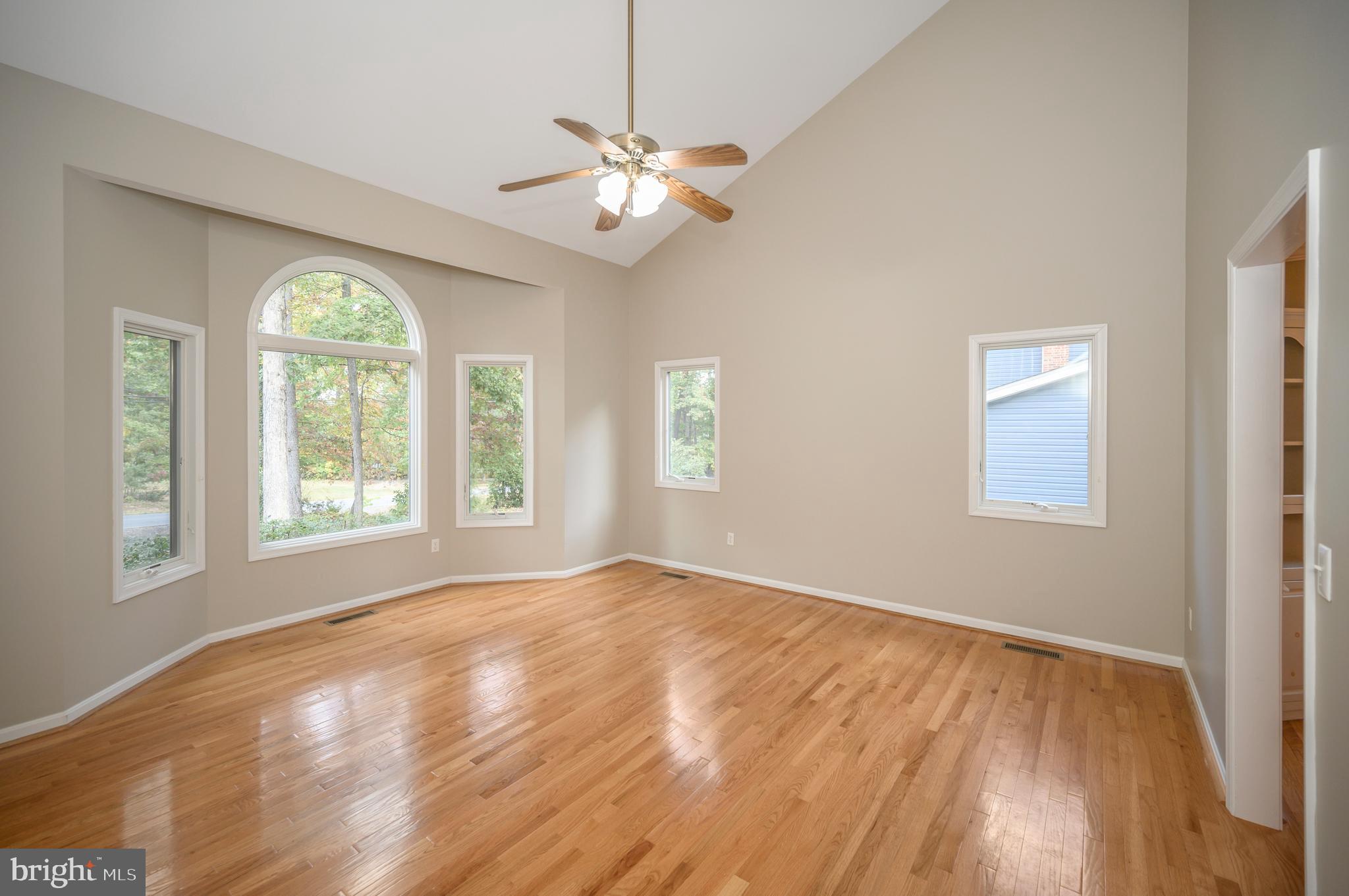 LAKE OF THE WOODS - Residential