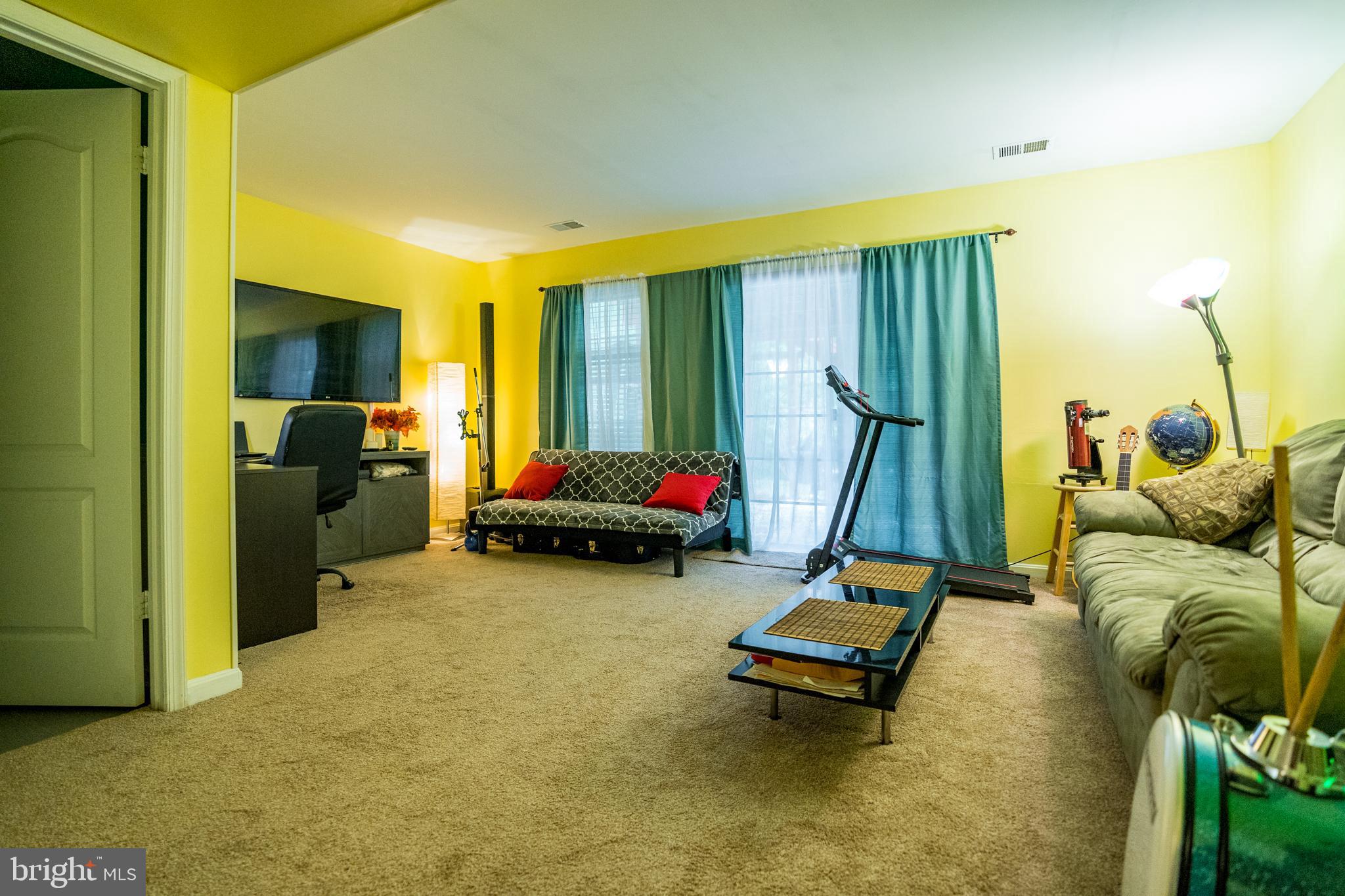 SUBURBIA/VILLAGE OF TIMBER GROVE - Residential