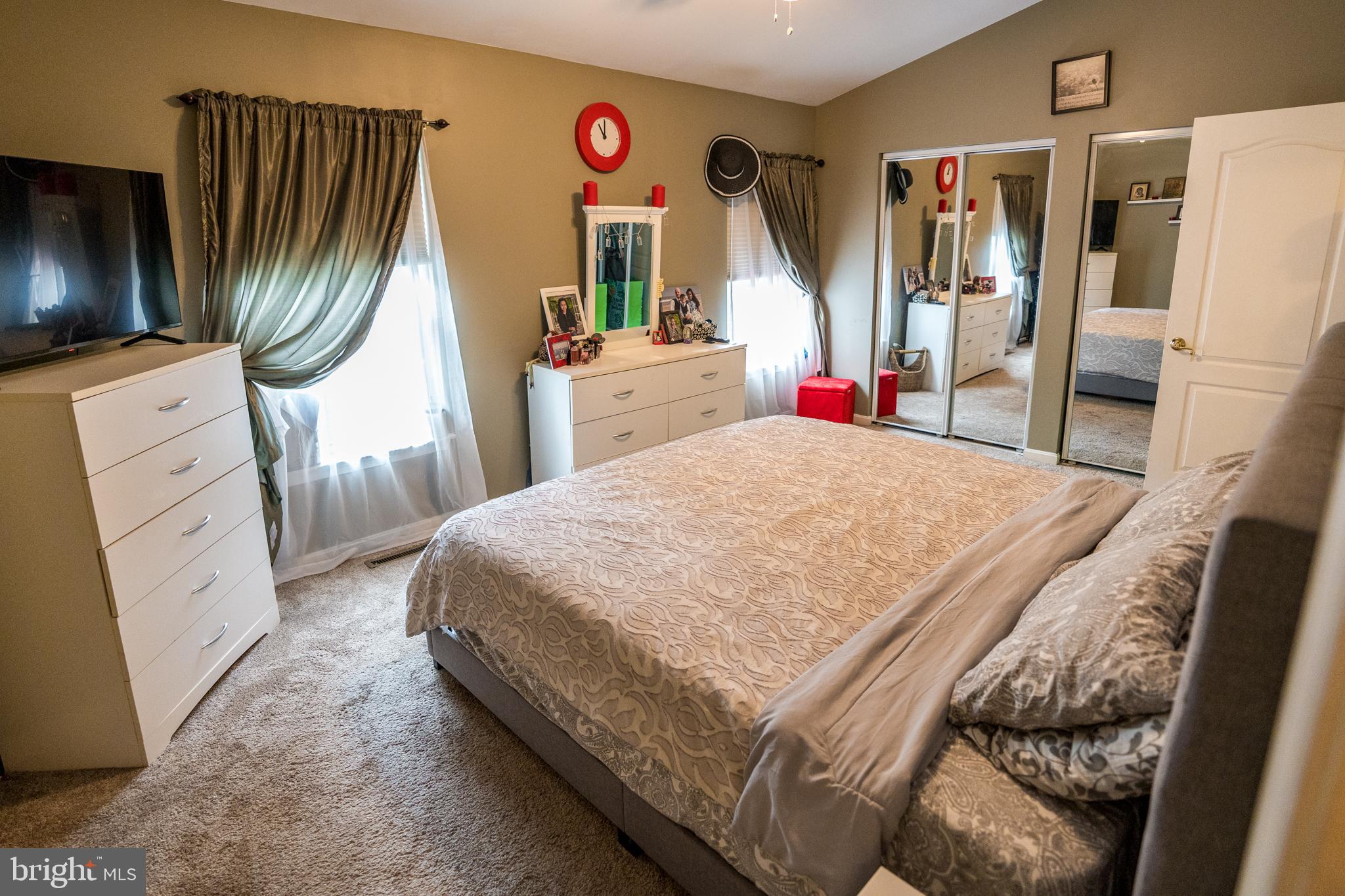 SUBURBIA/VILLAGE OF TIMBER GROVE - Residential