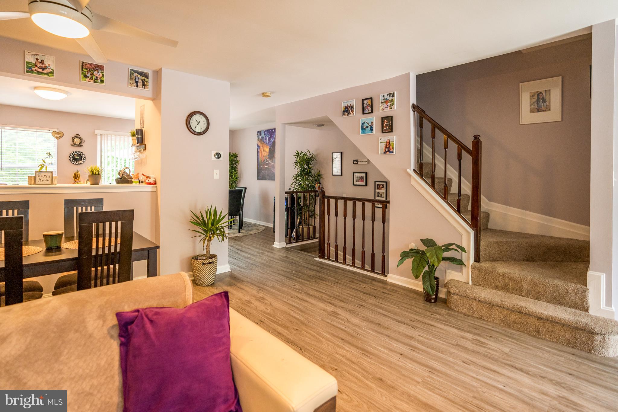 SUBURBIA/VILLAGE OF TIMBER GROVE - Residential