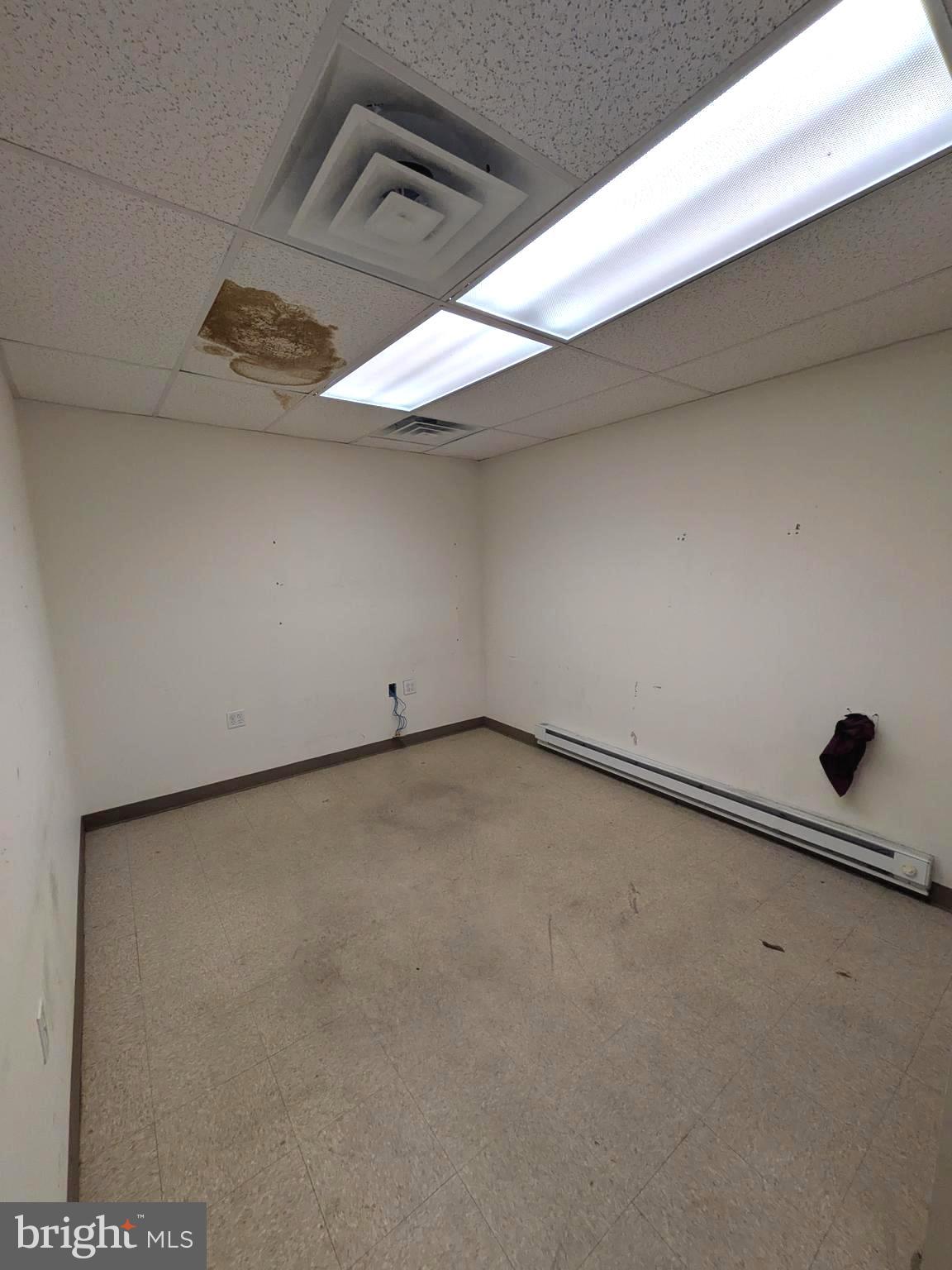 WEST OAK LANE - Commercial Sale