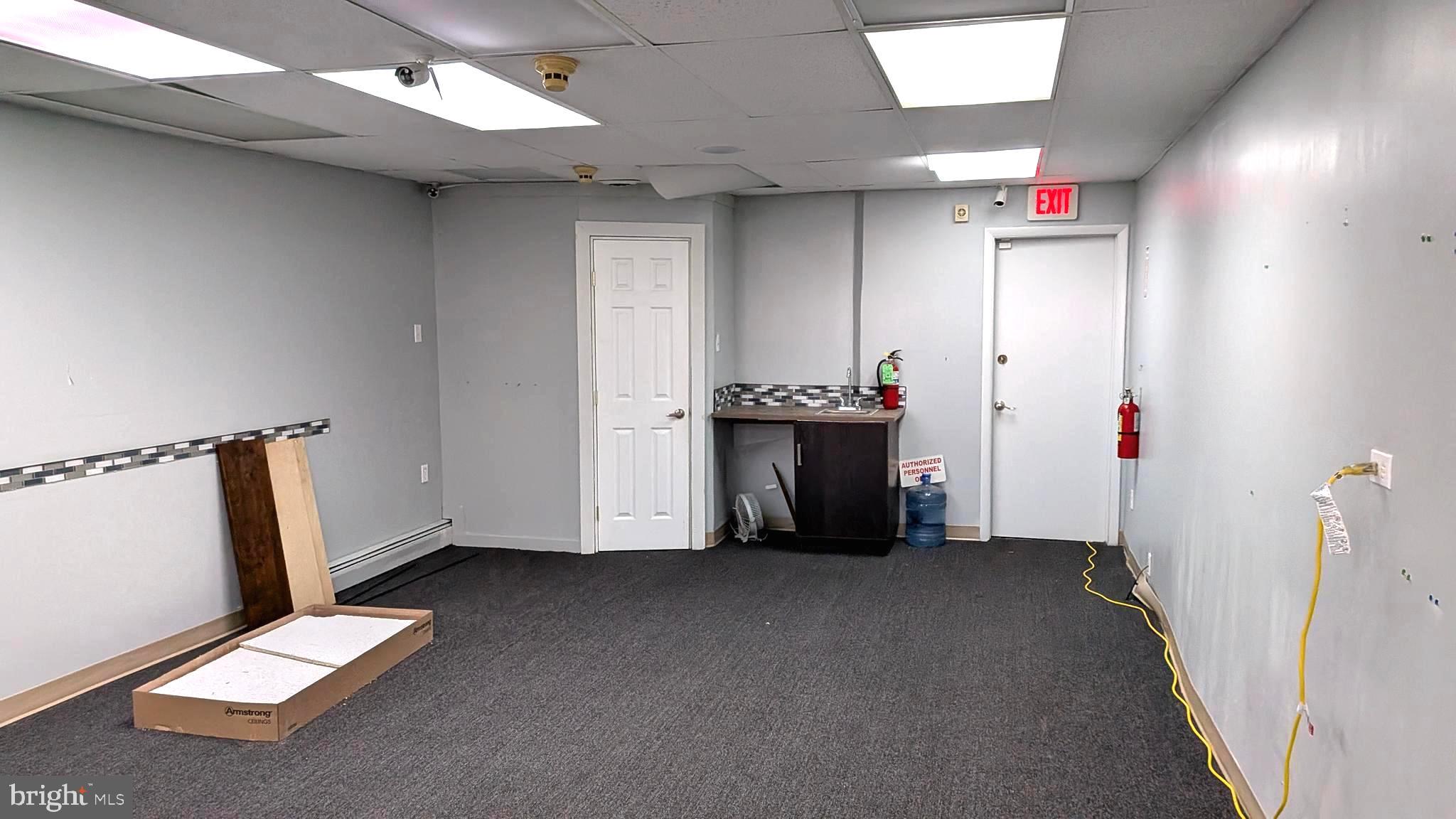 WEST OAK LANE - Commercial Sale