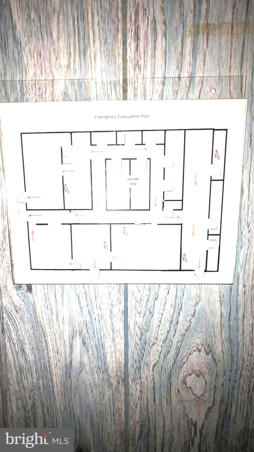 WEST OAK LANE - Commercial Sale