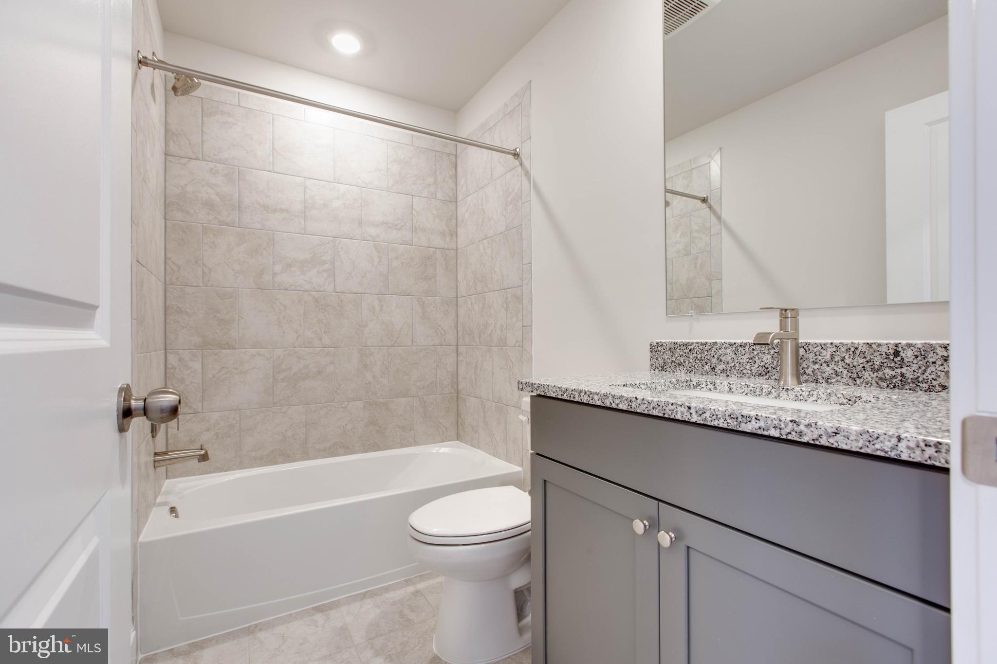 CHAPELGATE - Residential Lease