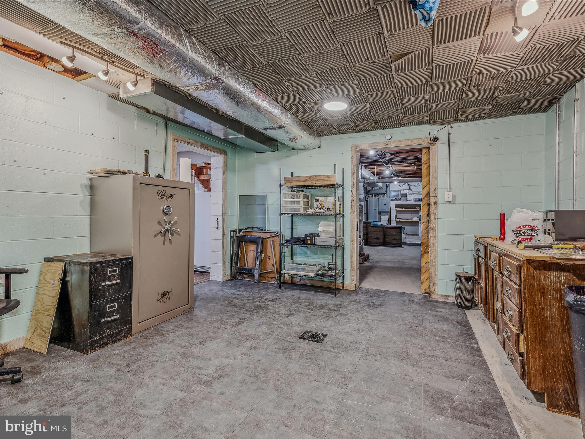 SHIRLEY FARMS - Residential