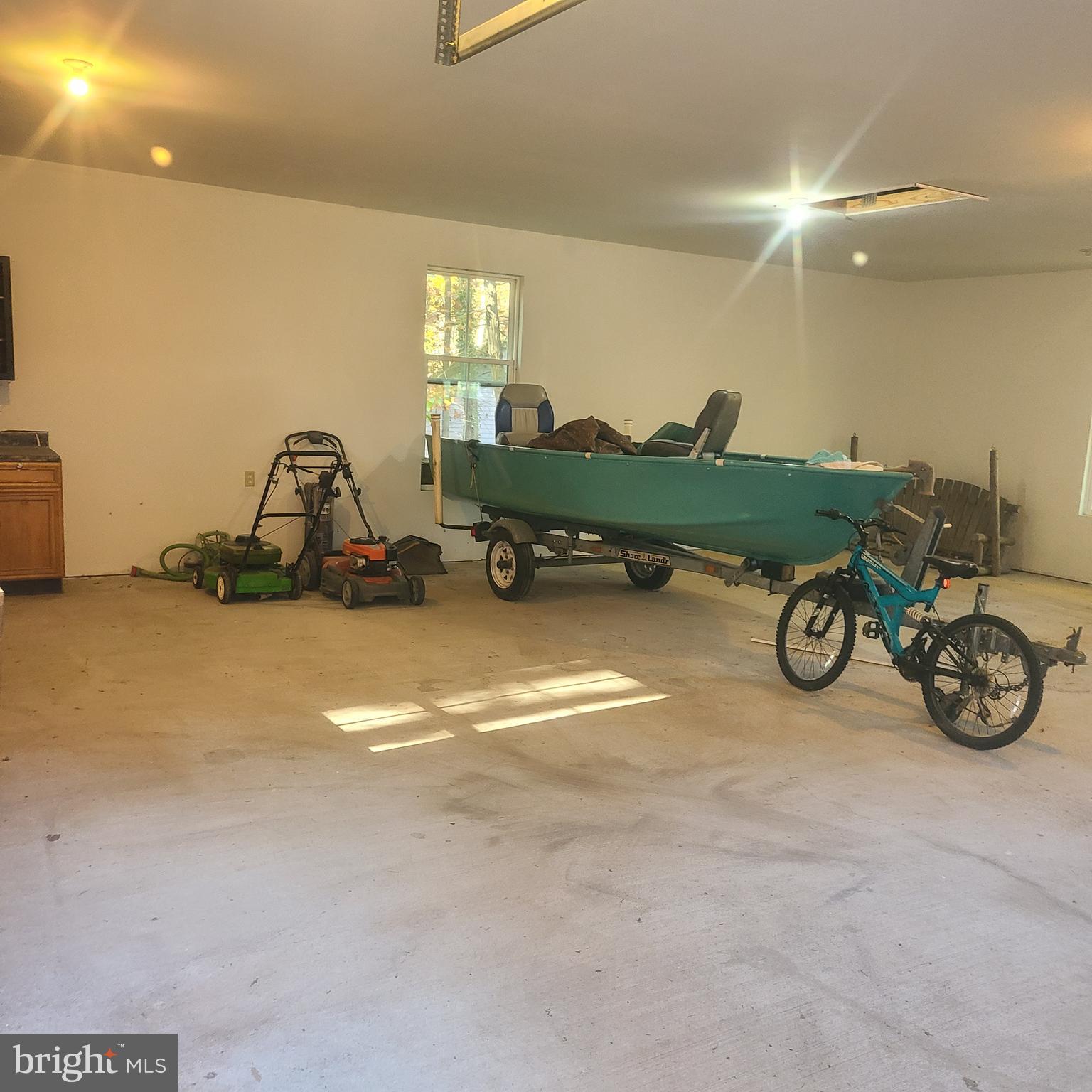 SHIRLEY FARMS - Residential