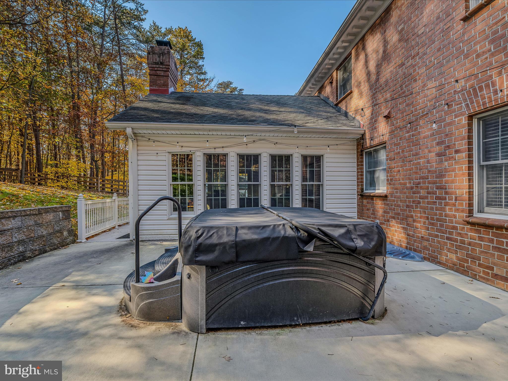 SHIRLEY FARMS - Residential