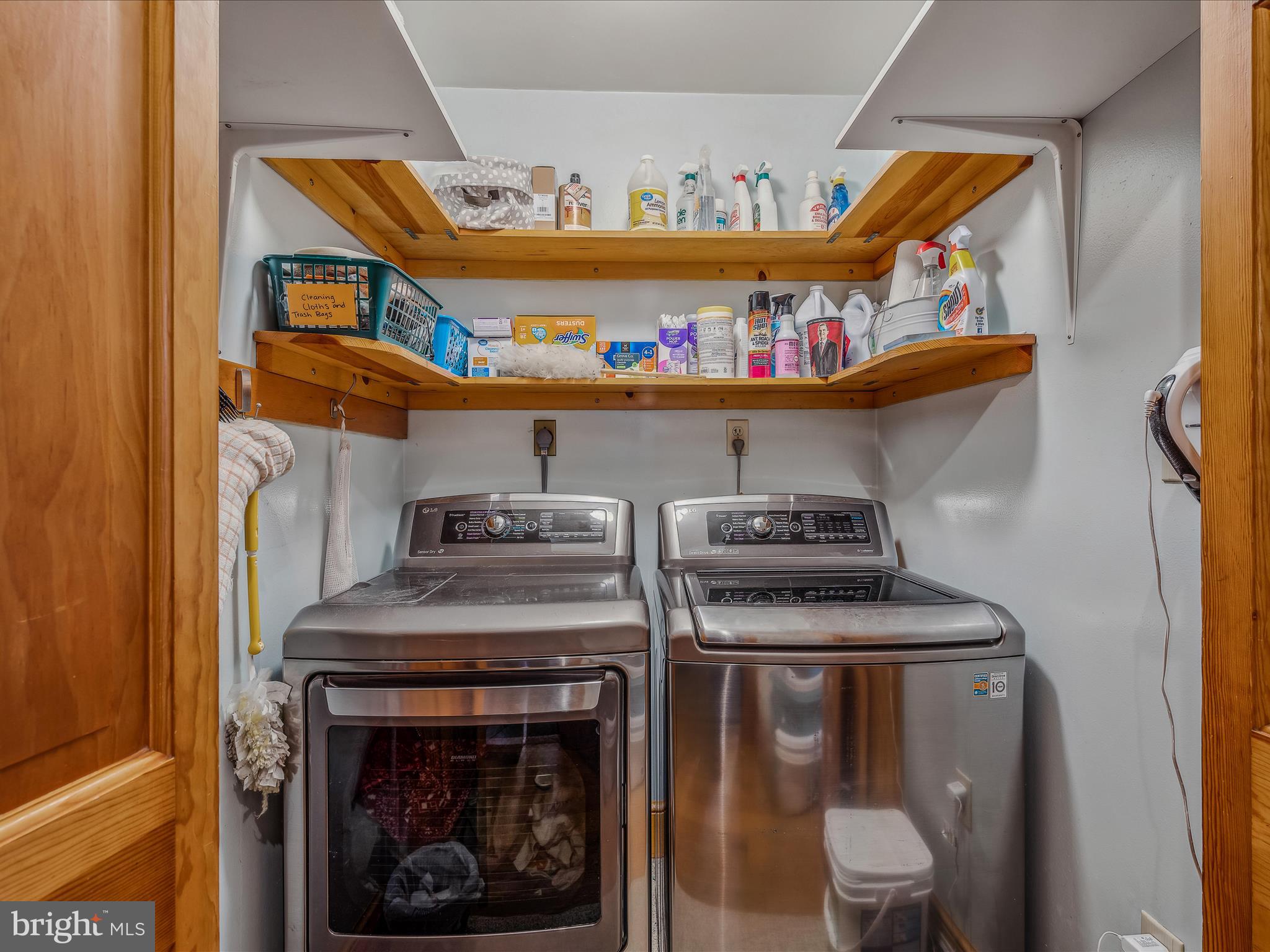 SHIRLEY FARMS - Residential