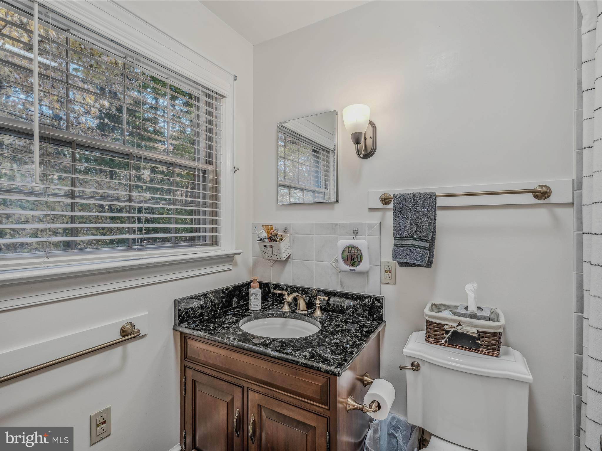 SHIRLEY FARMS - Residential