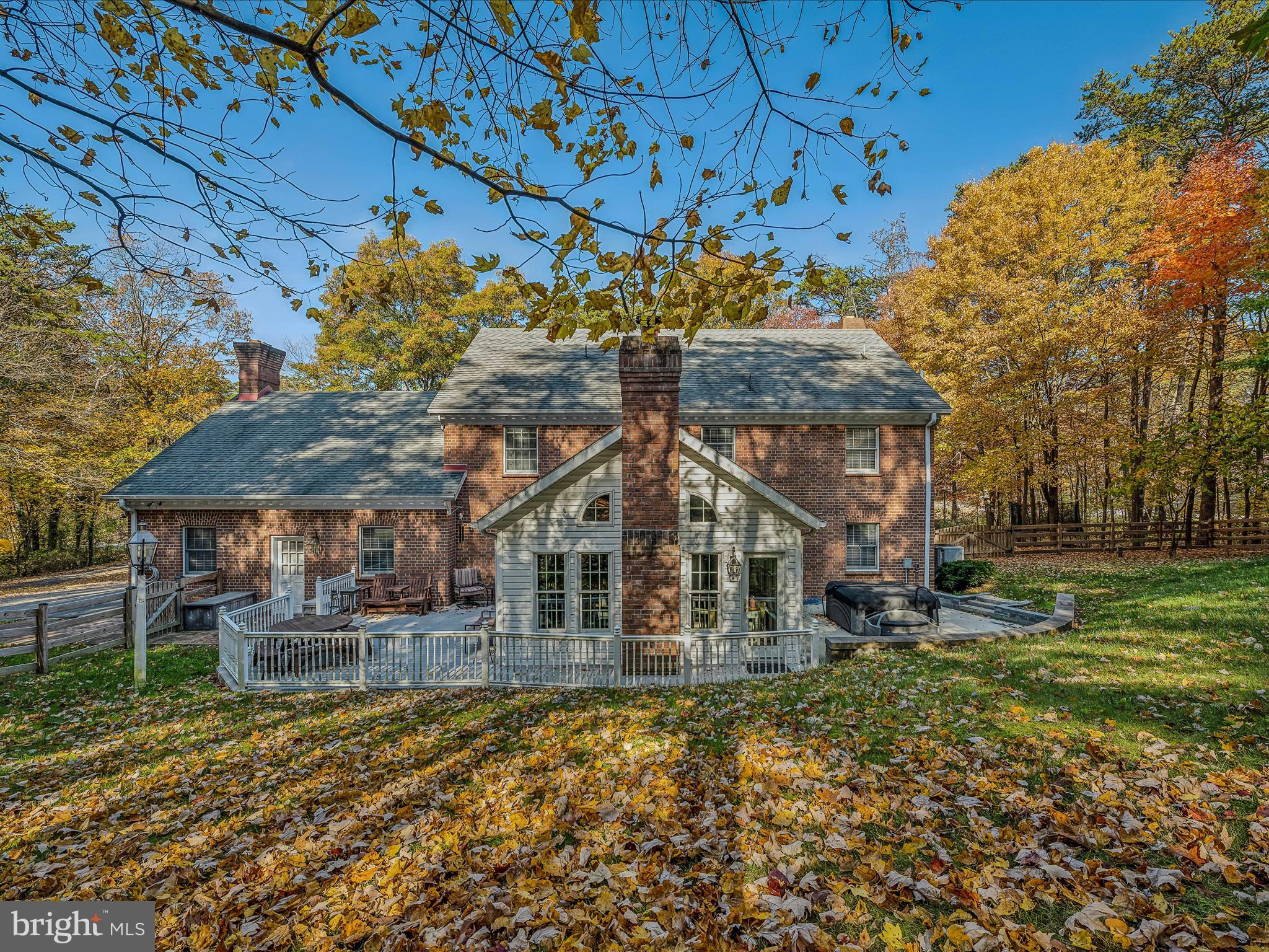 SHIRLEY FARMS - Residential