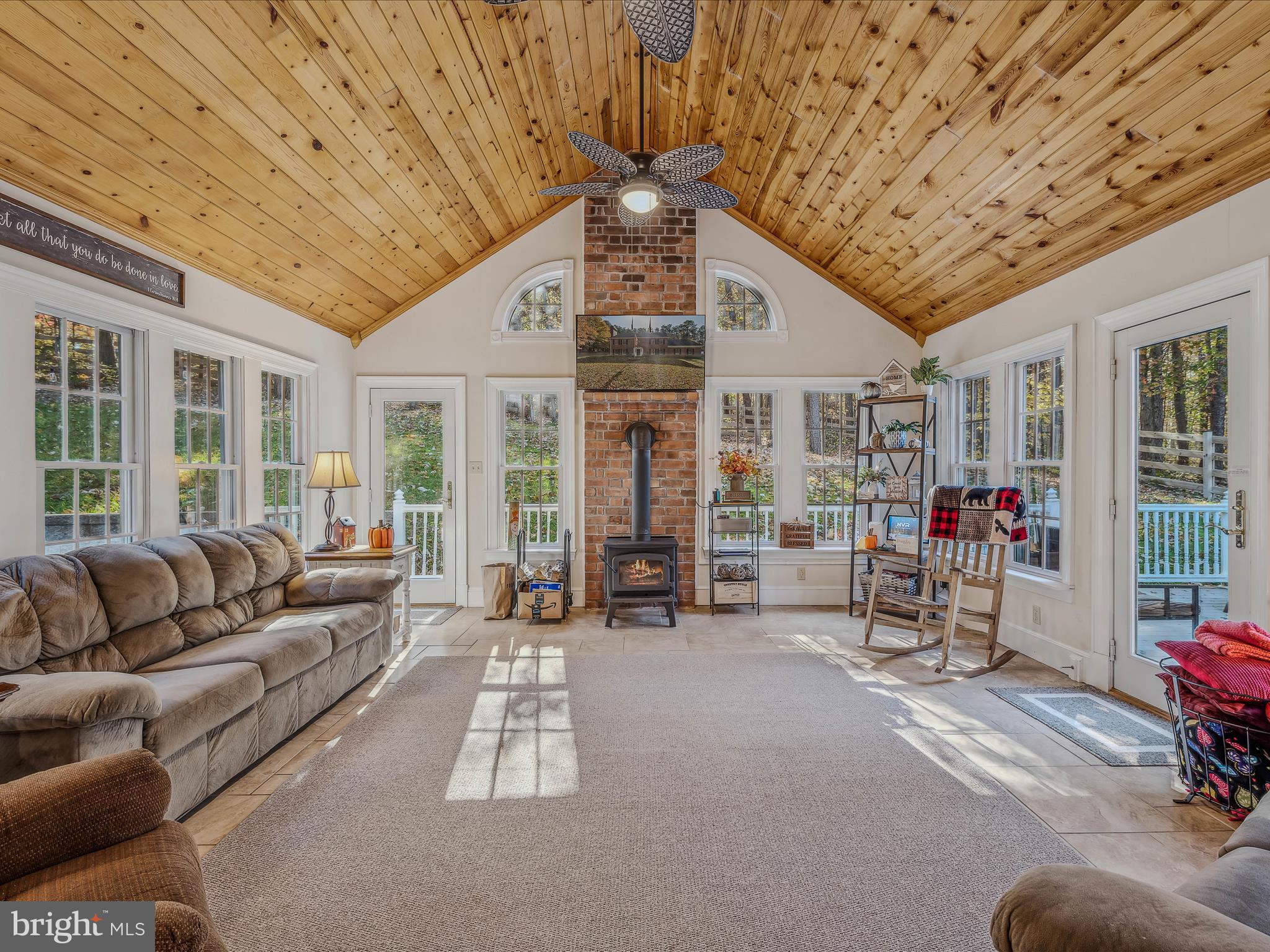 SHIRLEY FARMS - Residential