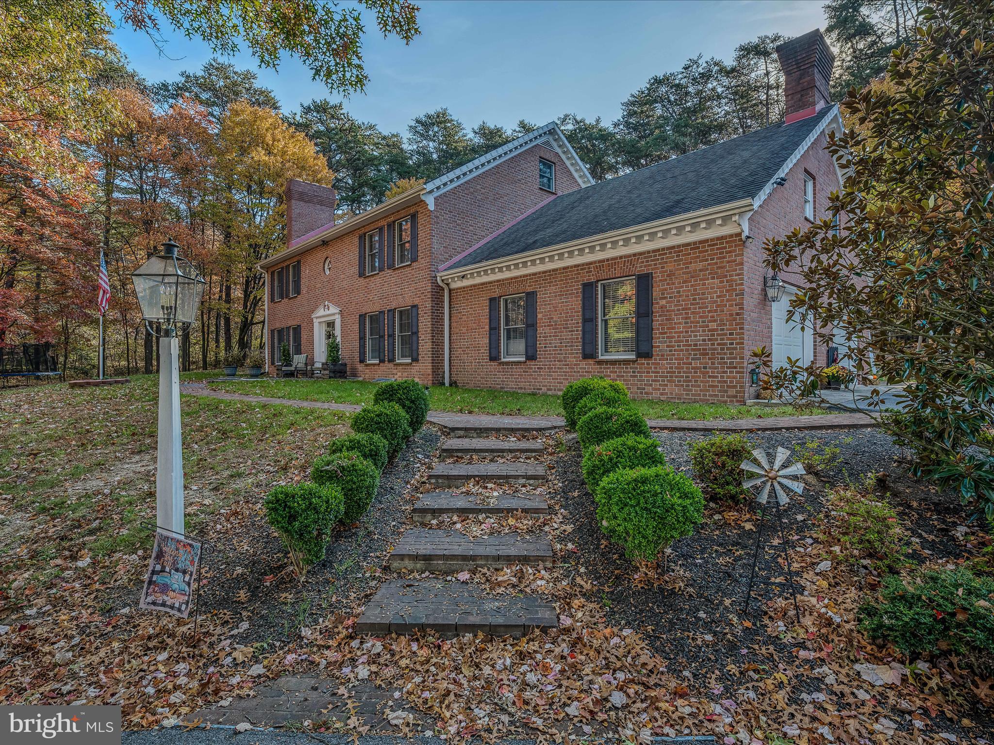 SHIRLEY FARMS - Residential