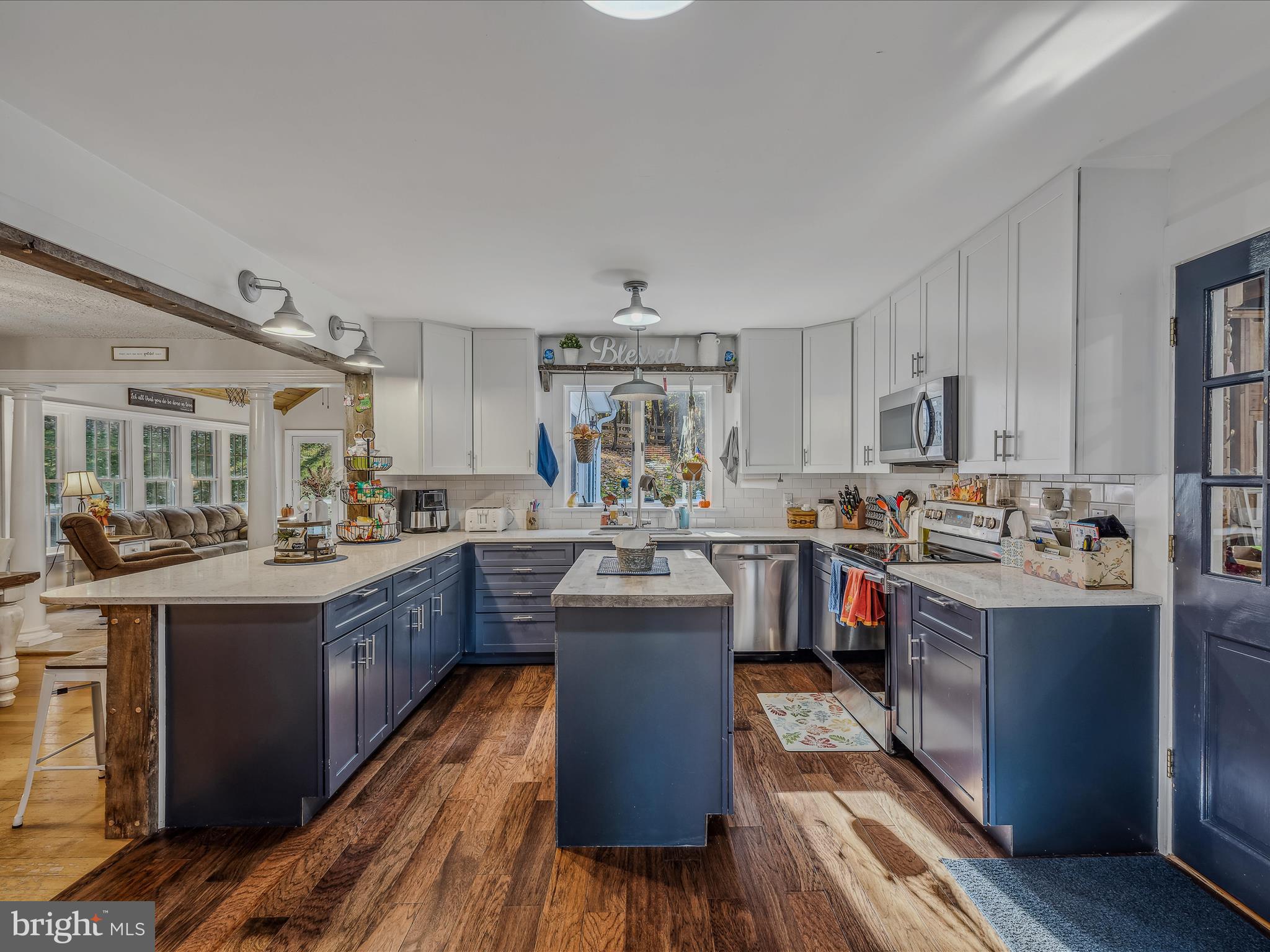 SHIRLEY FARMS - Residential