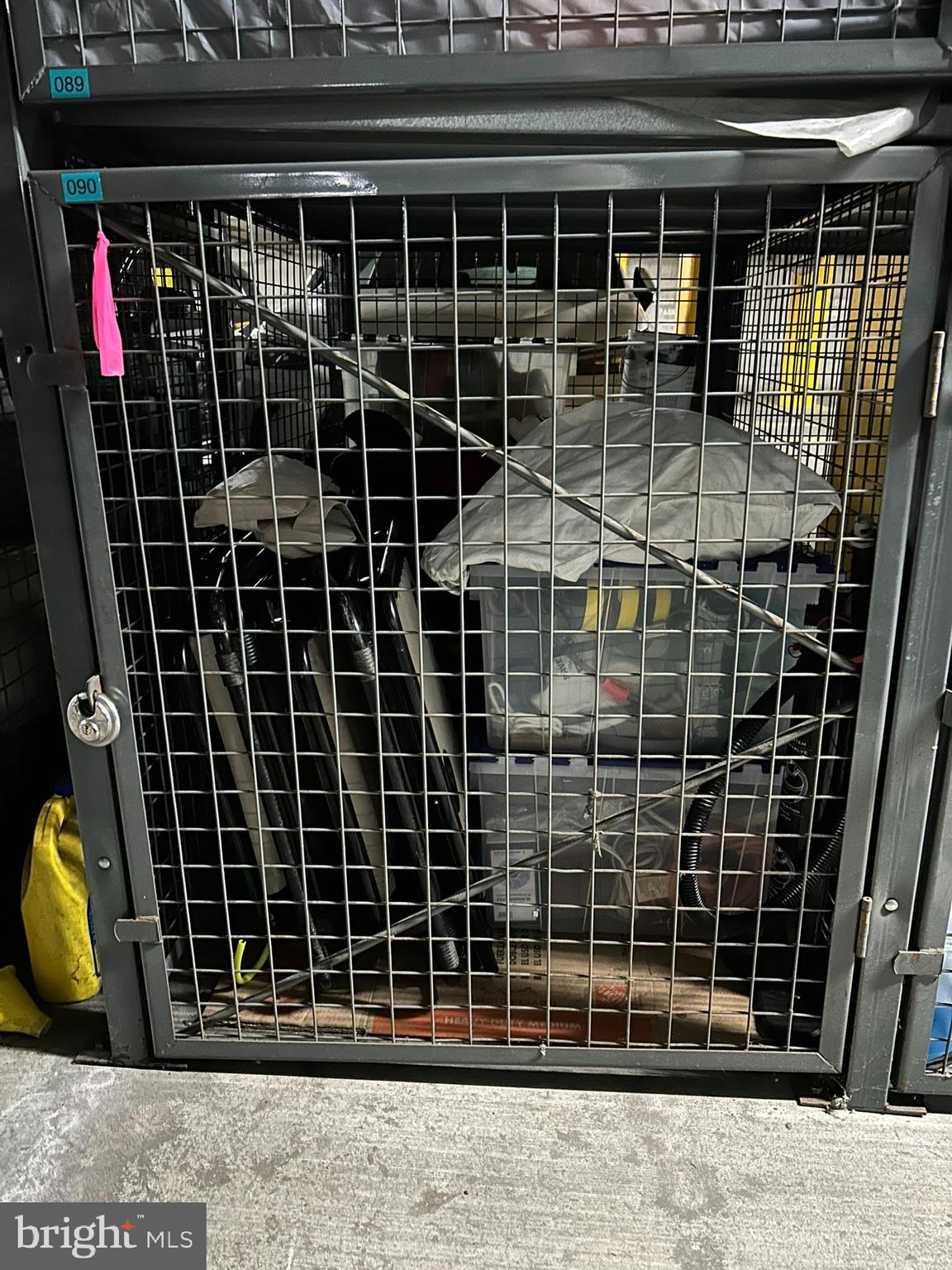 CARLTON HOUSE - Residential Lease