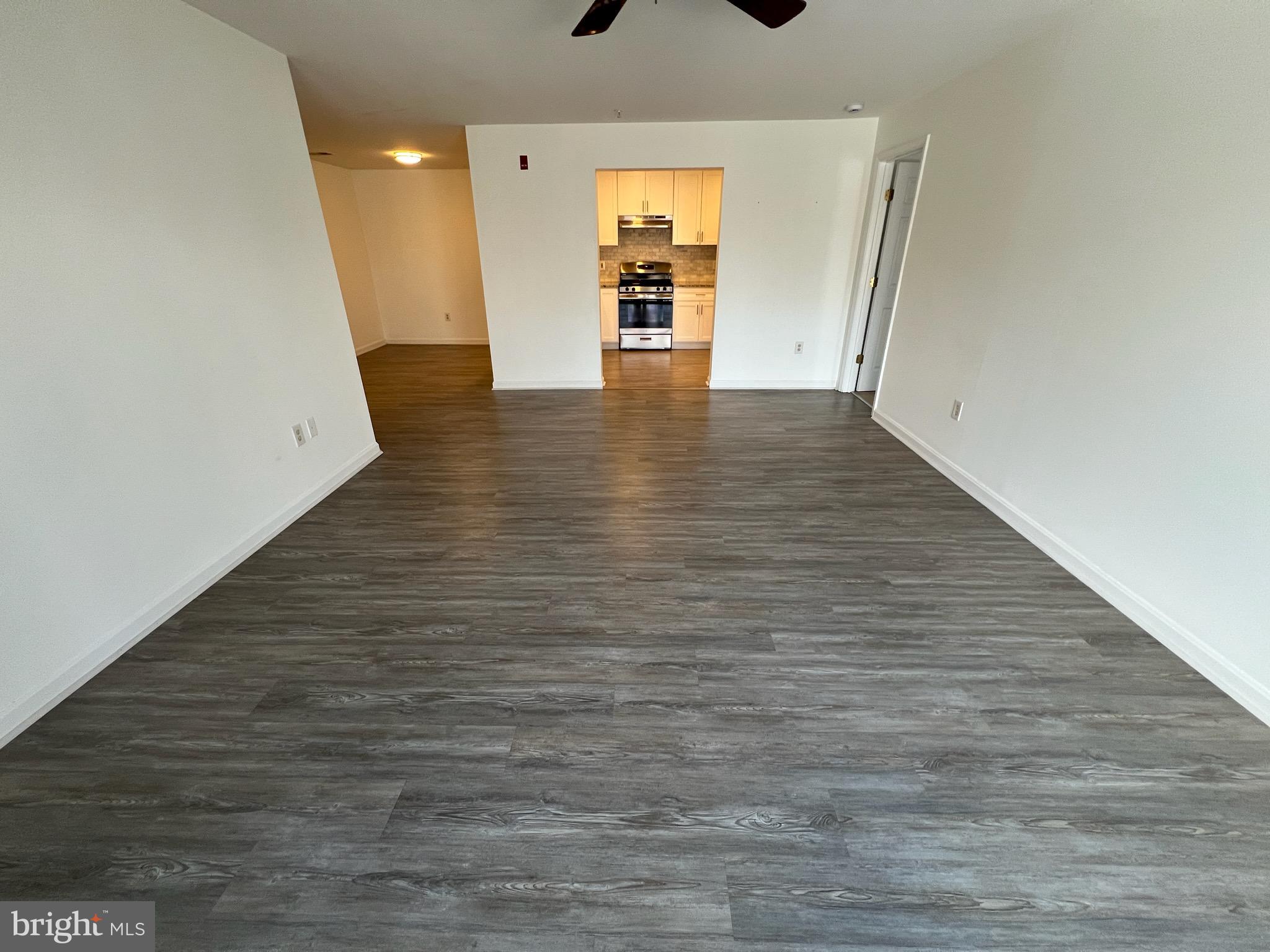 15301 DIAMOND COVE TERRACE F