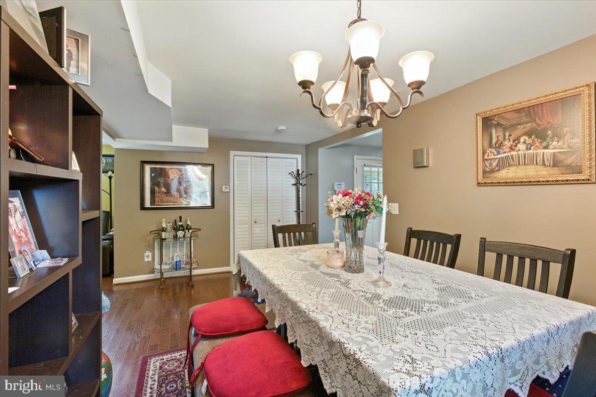 CHAPEL HILL - Residential