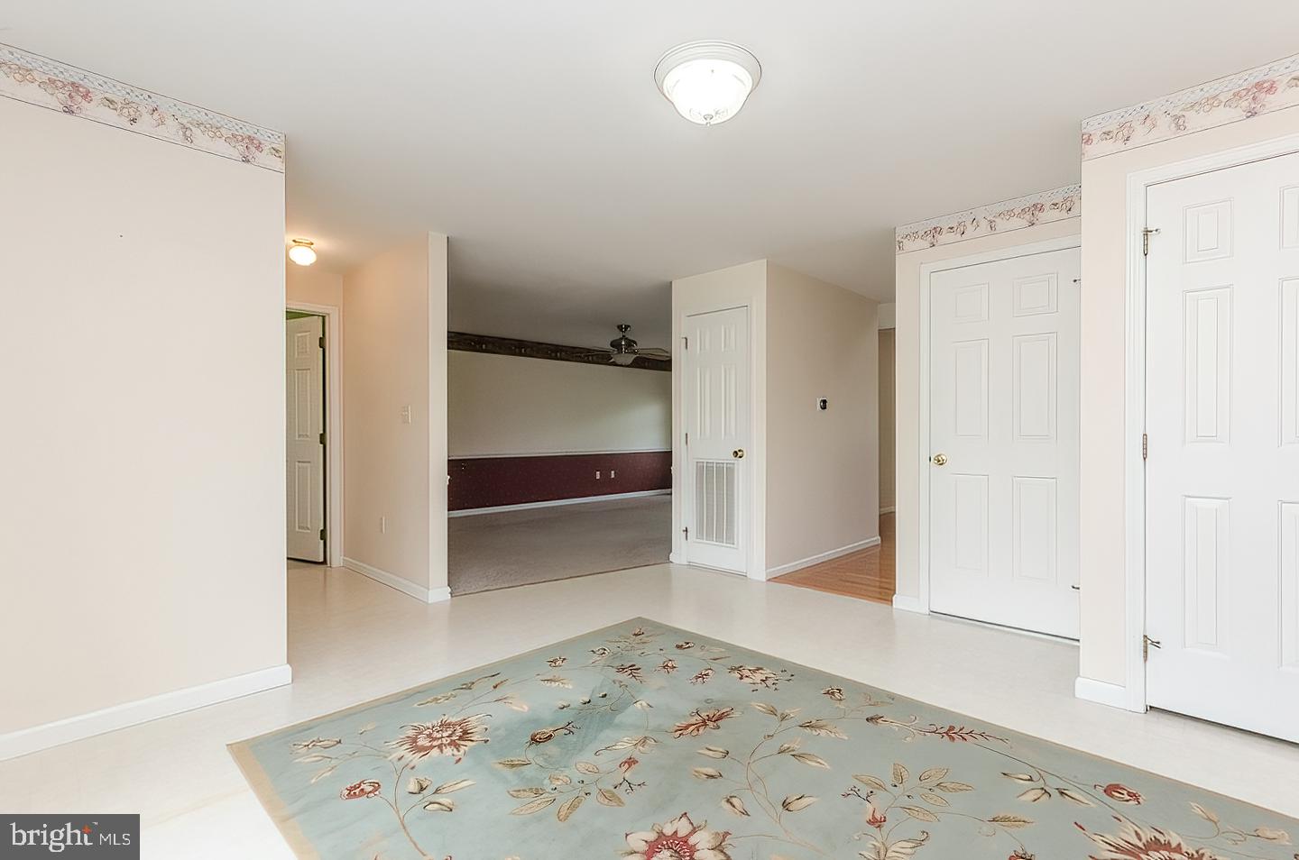 SWAN POND - Residential