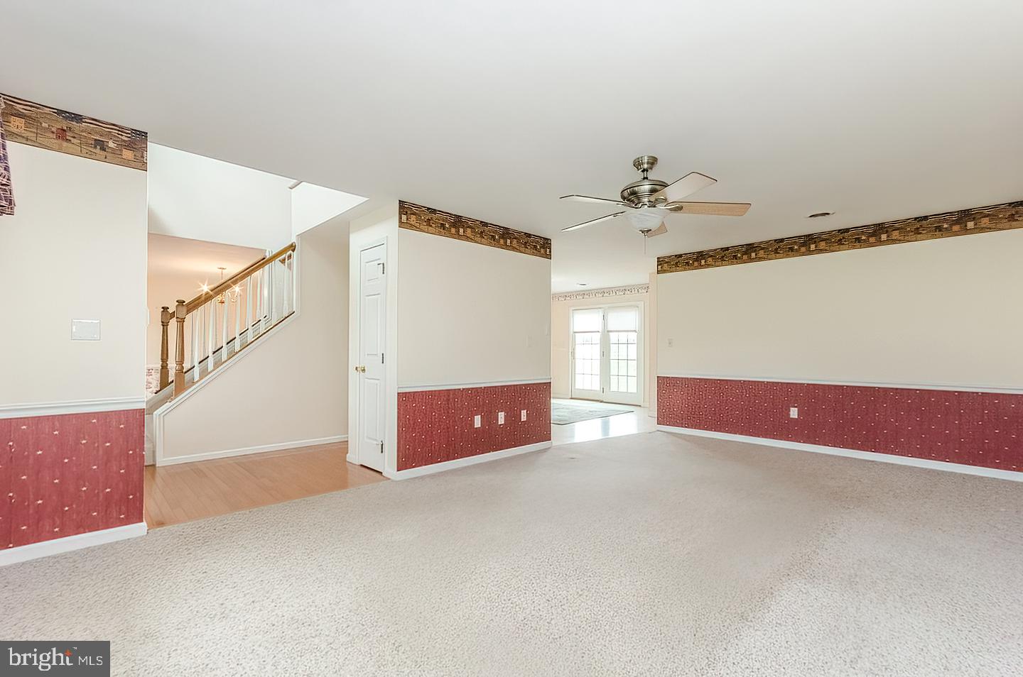 SWAN POND - Residential