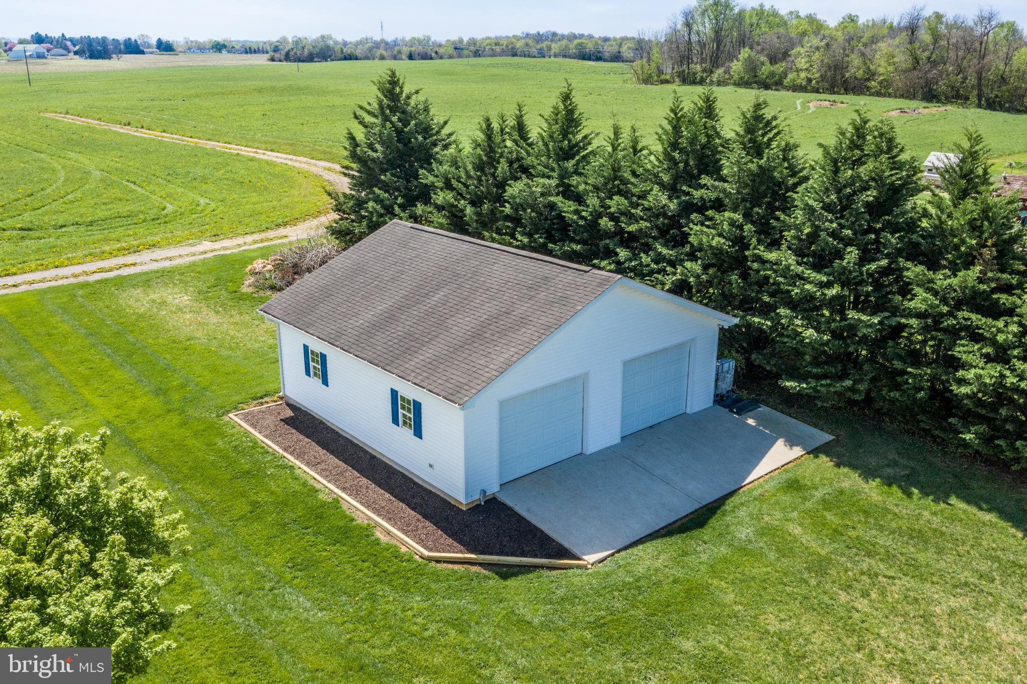 SWAN POND - Residential