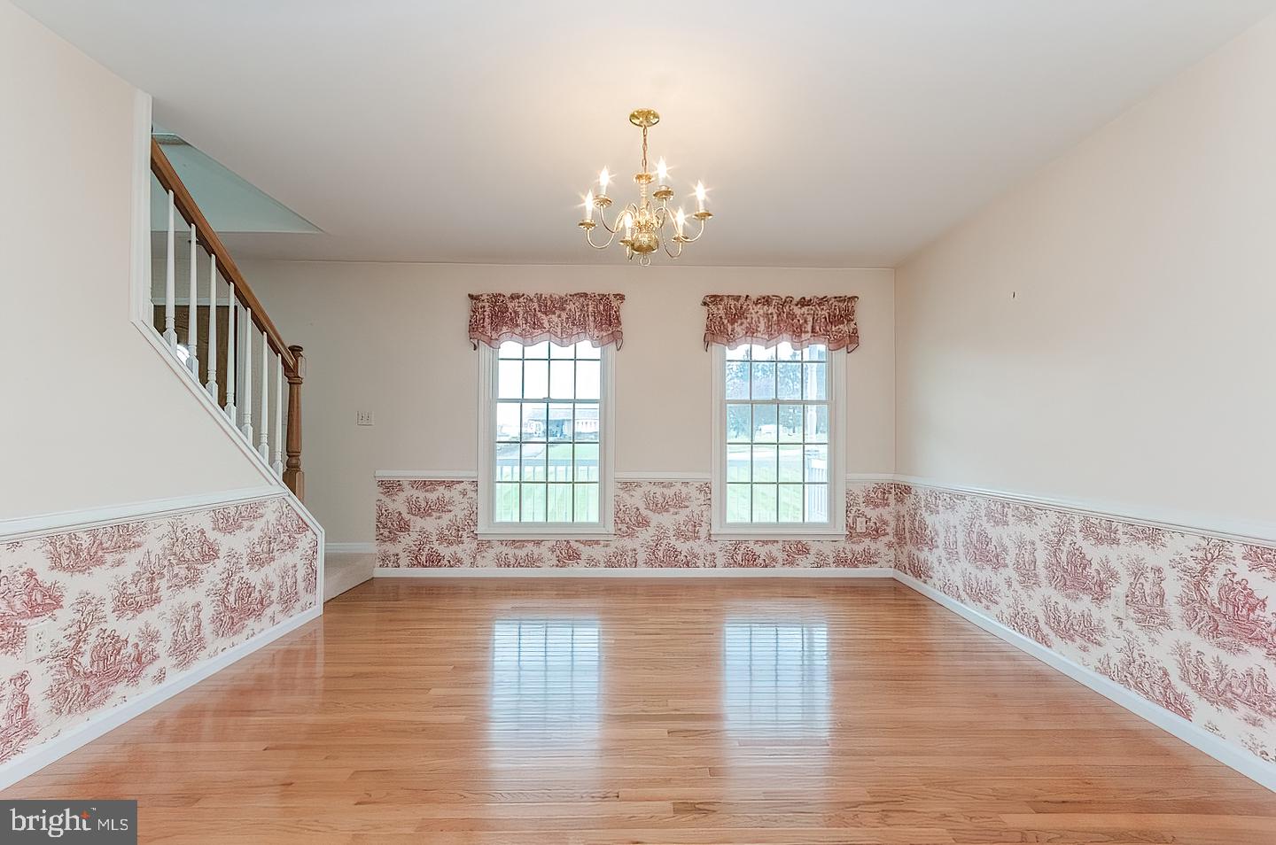 SWAN POND - Residential