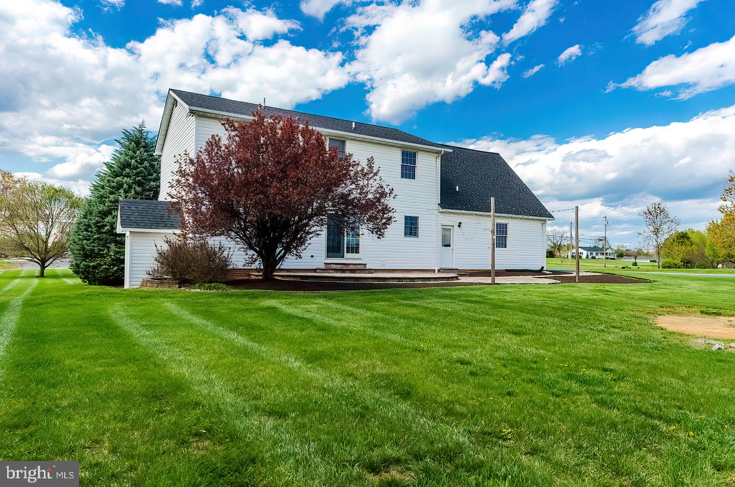 SWAN POND - Residential