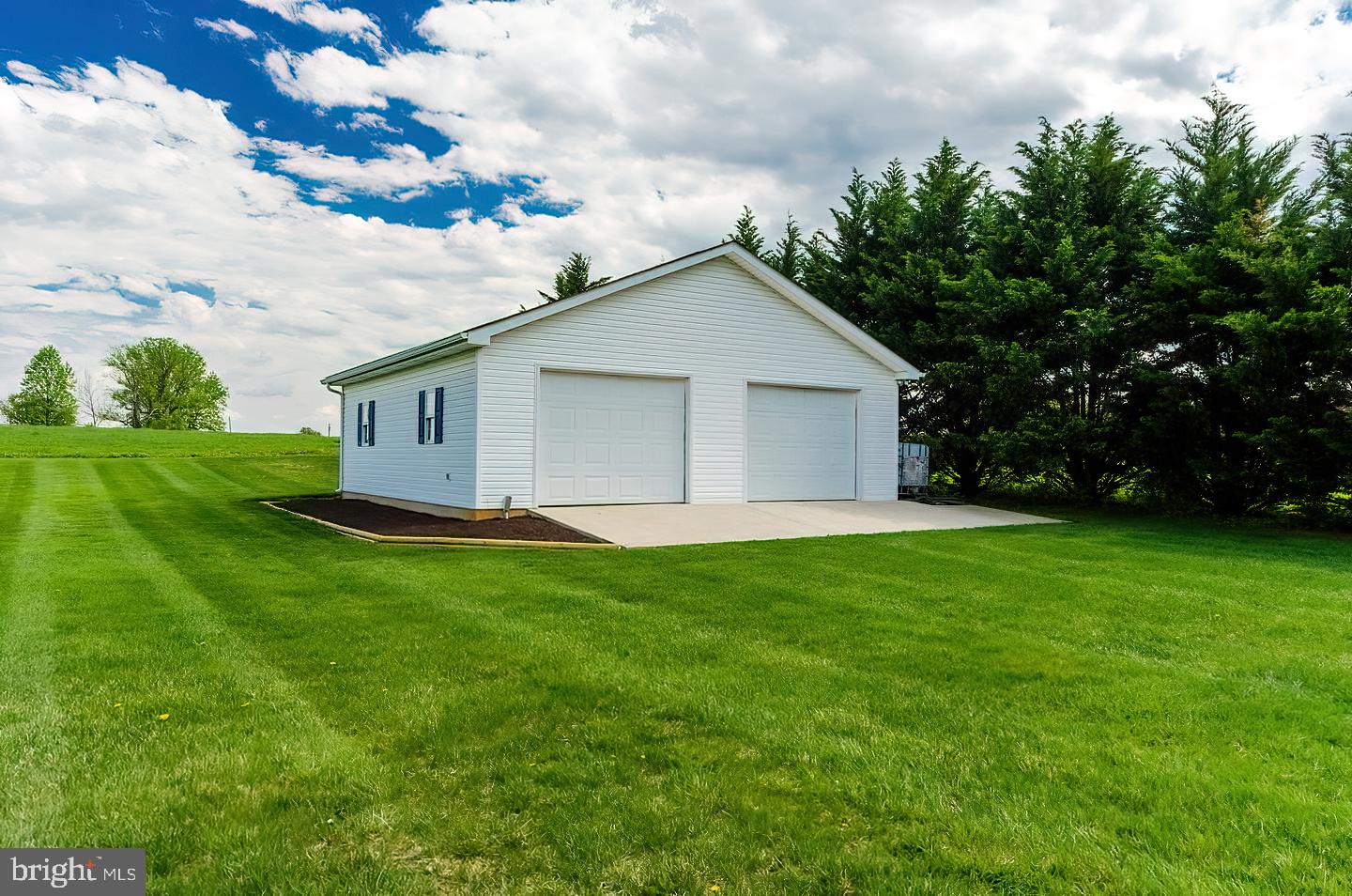 SWAN POND - Residential