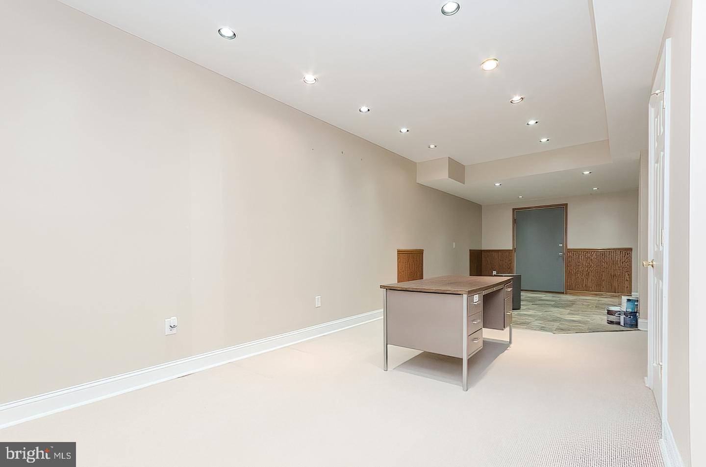 SWAN POND - Residential