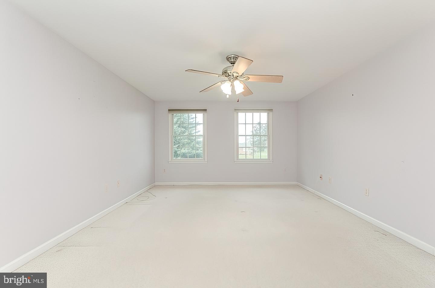 SWAN POND - Residential