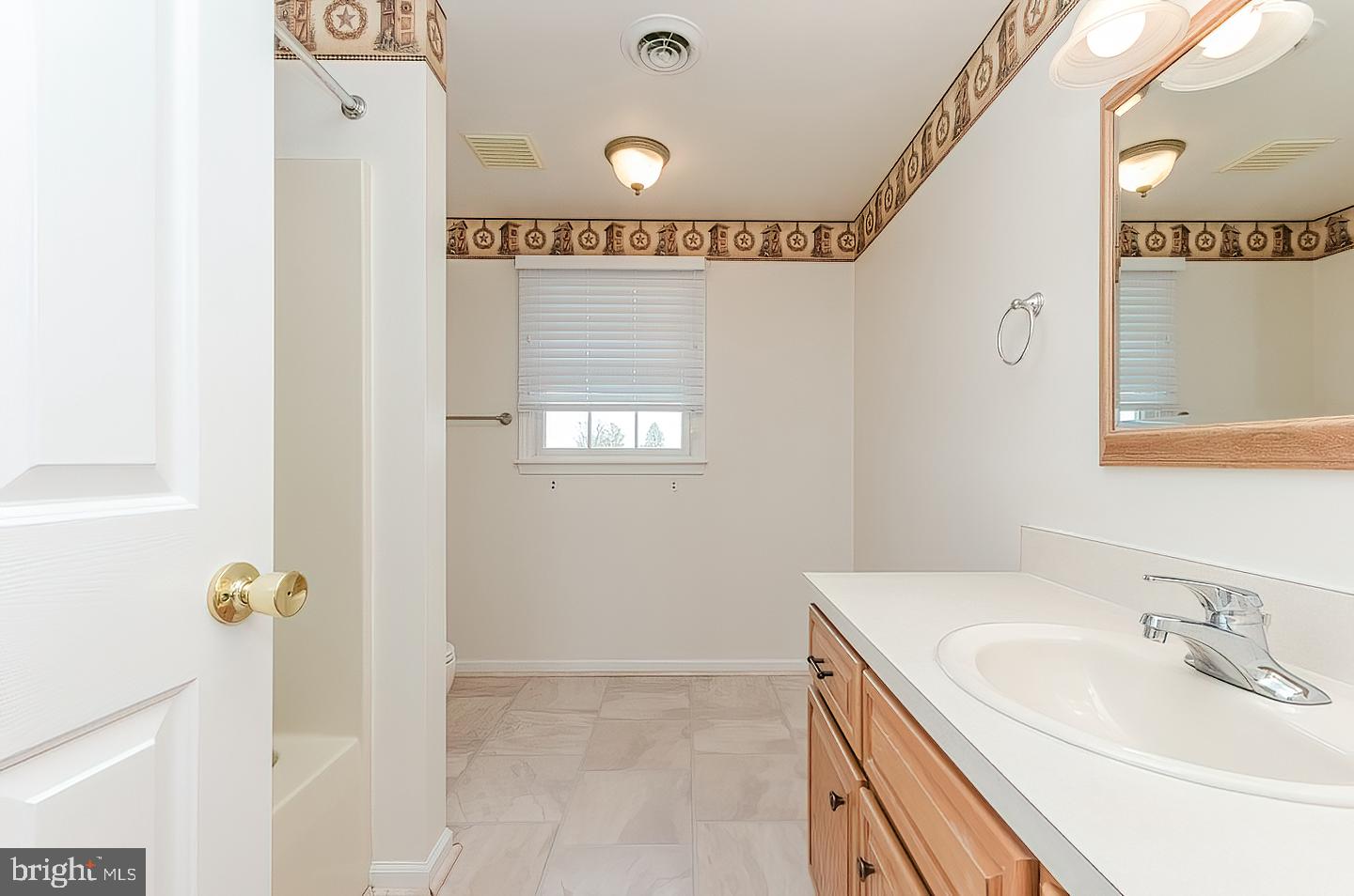 SWAN POND - Residential