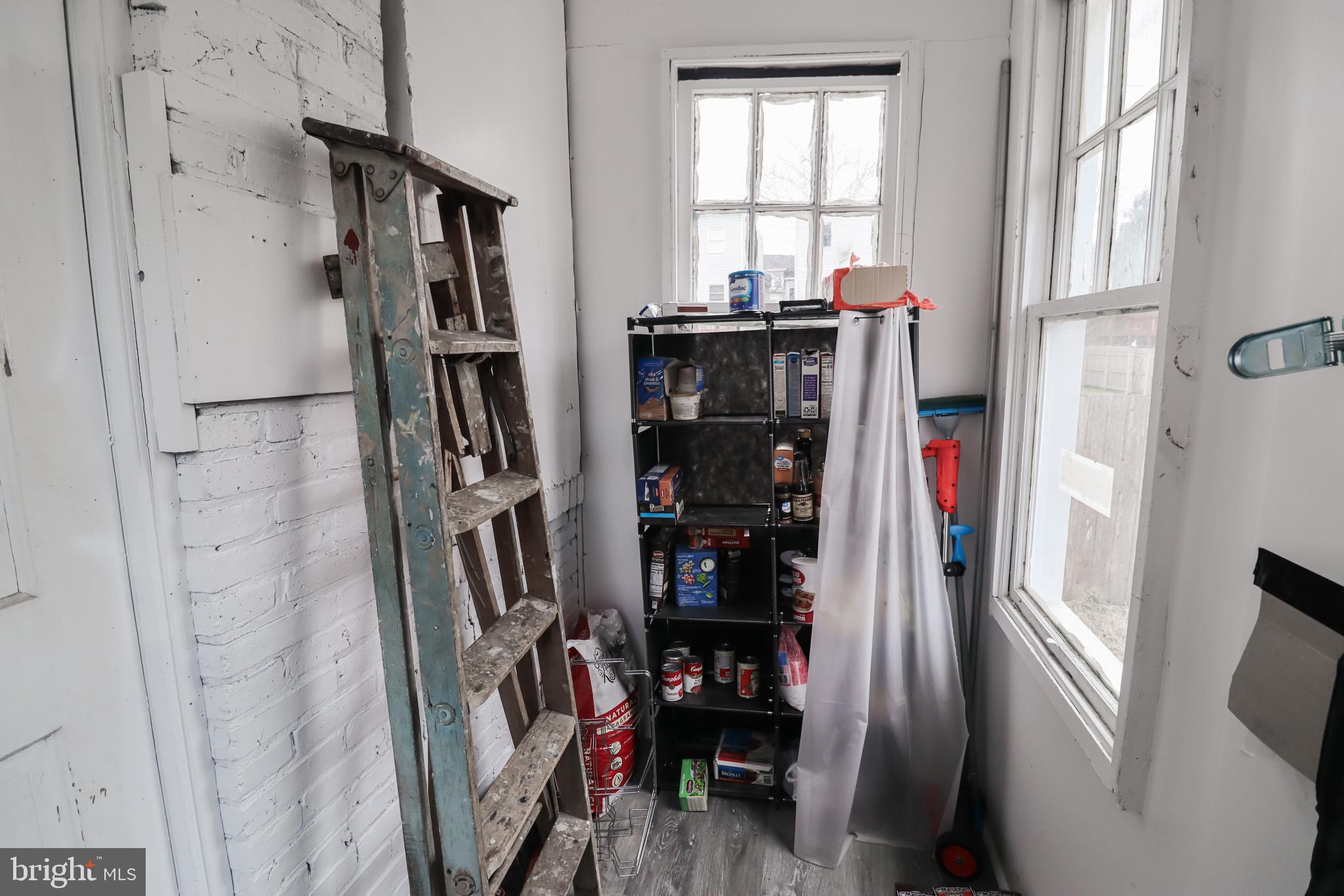 HARRISBURG - Residential