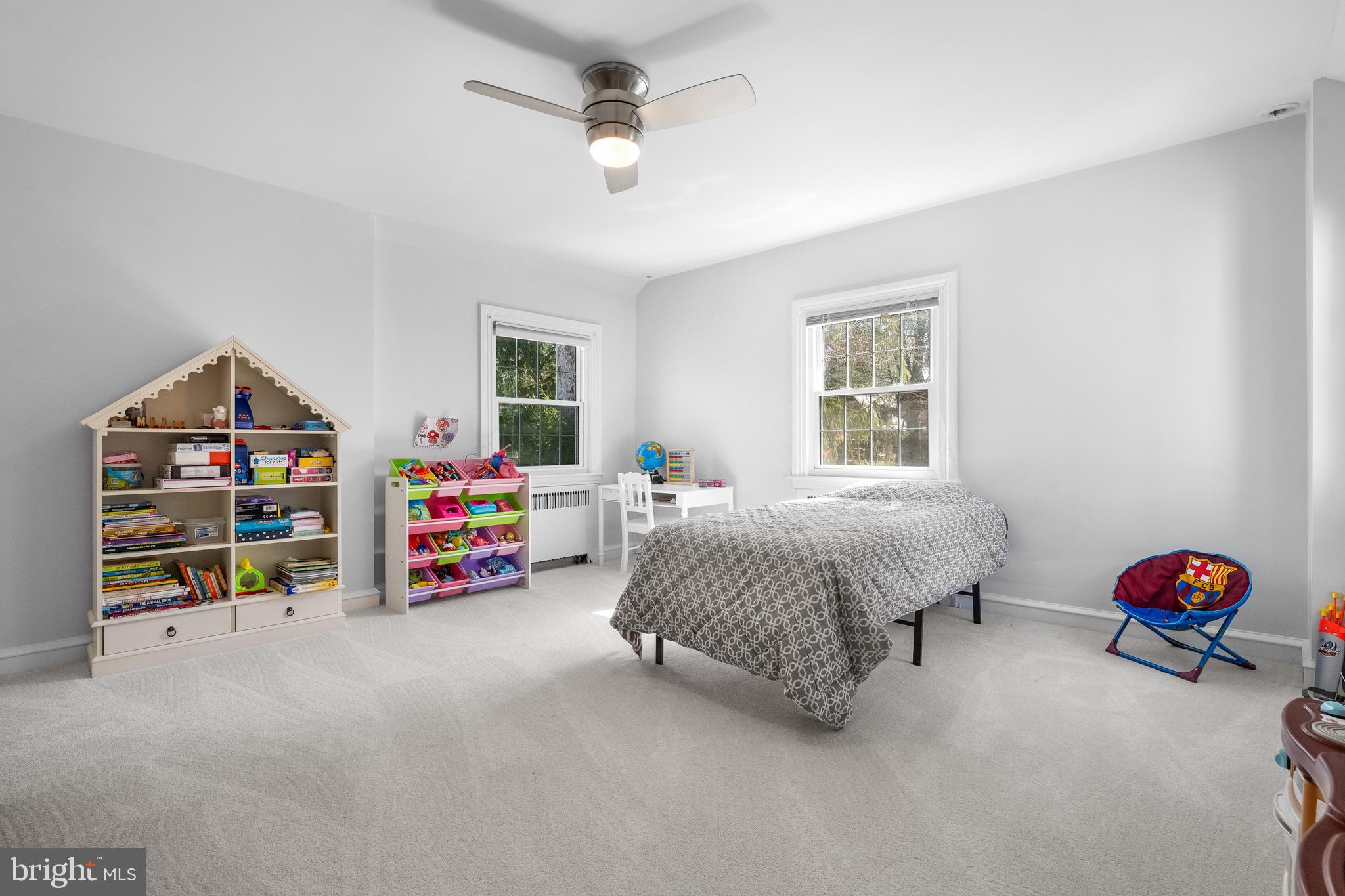 COLLEGE PARK - Residential