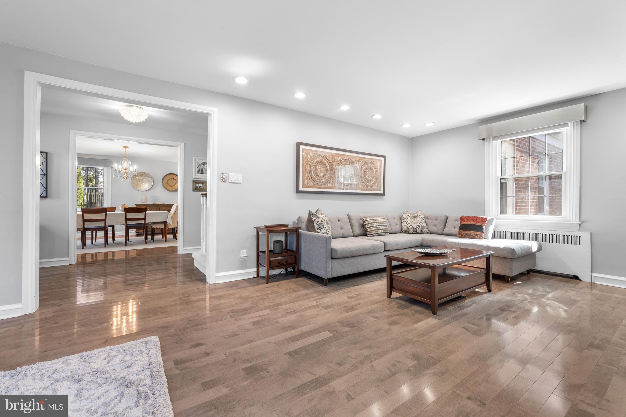 COLLEGE PARK - Residential