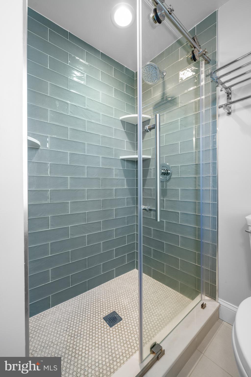 COLLEGE PARK - Residential