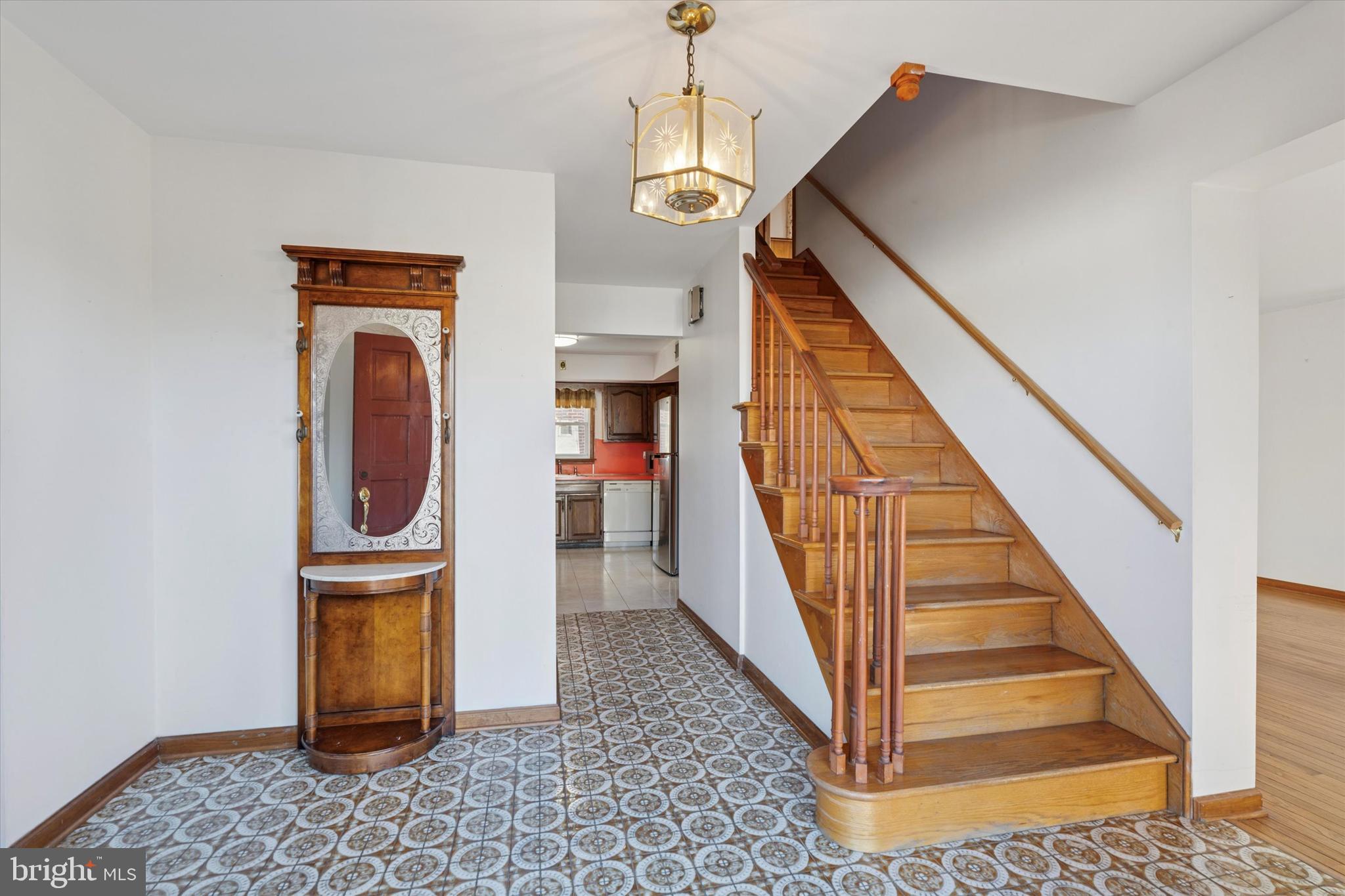 BRYN MAWR - Residential