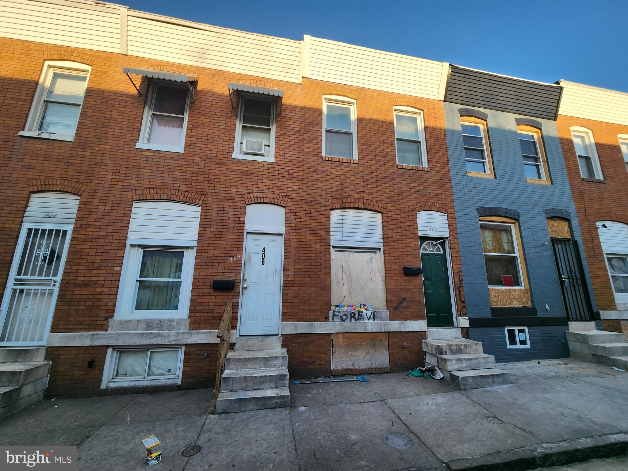ELLWOOD PARK - Residential