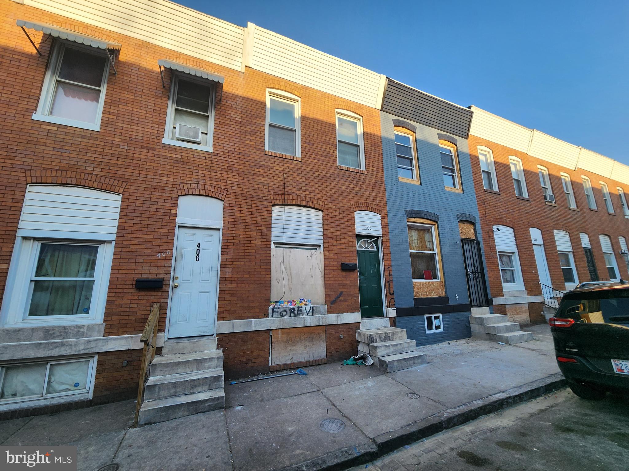 ELLWOOD PARK - Residential