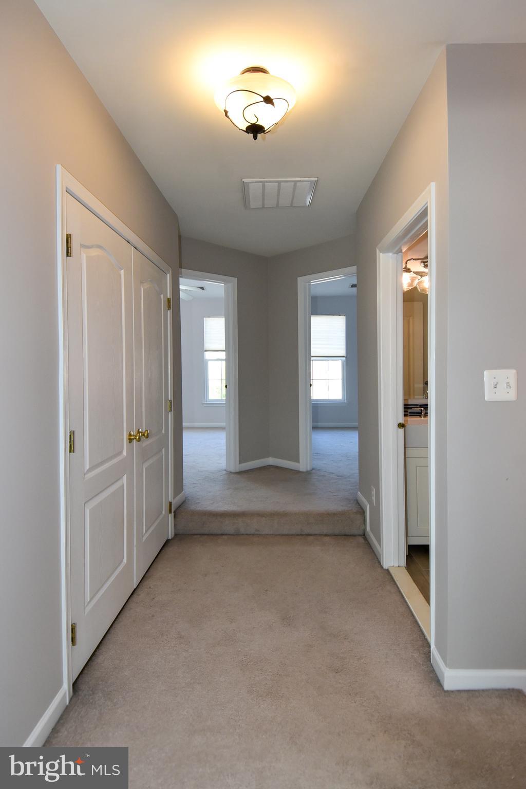 BELMONT LAND BAY - Residential Lease